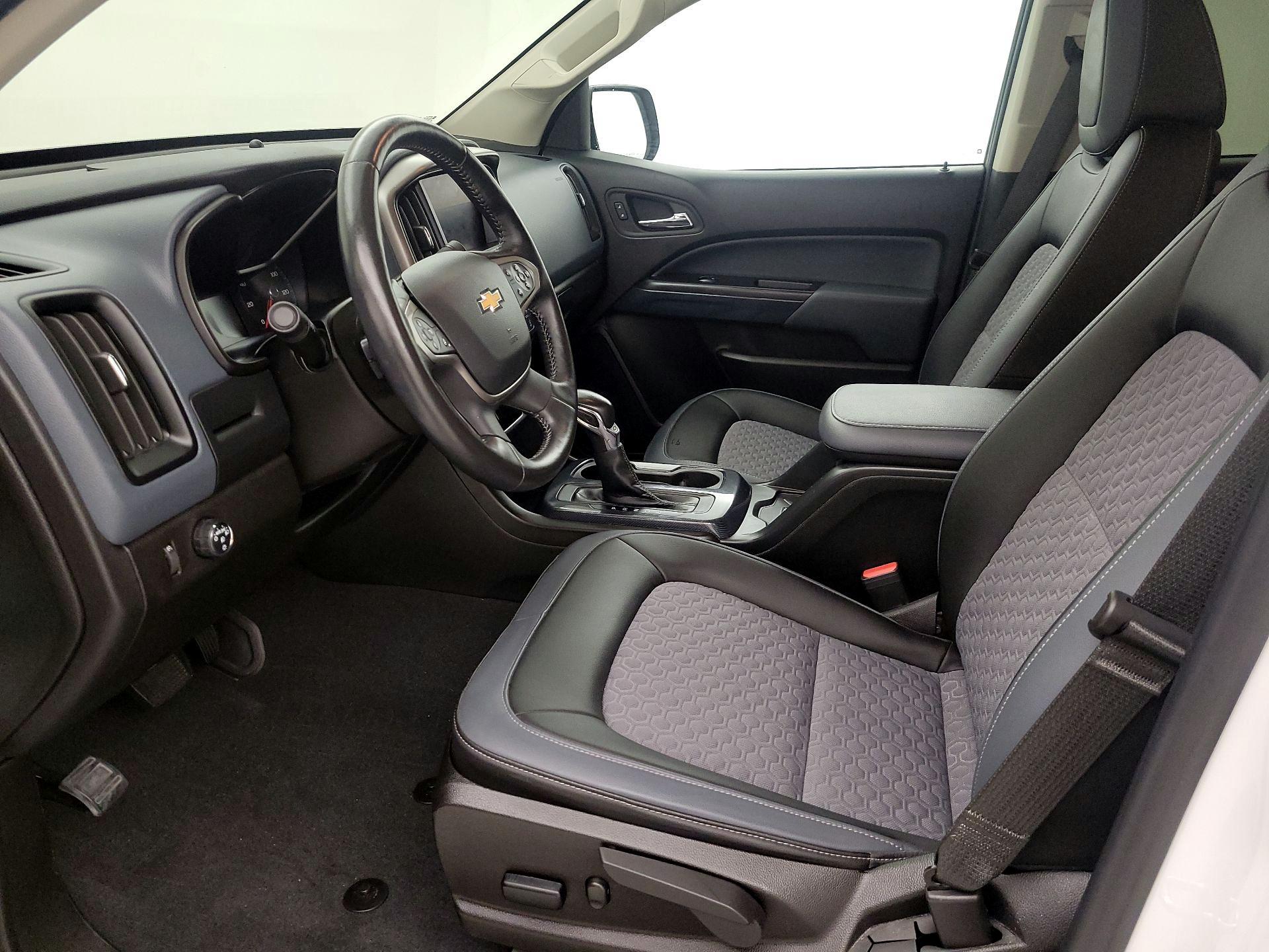 Thumbnail: 2022 Chevrolet Colorado - 11