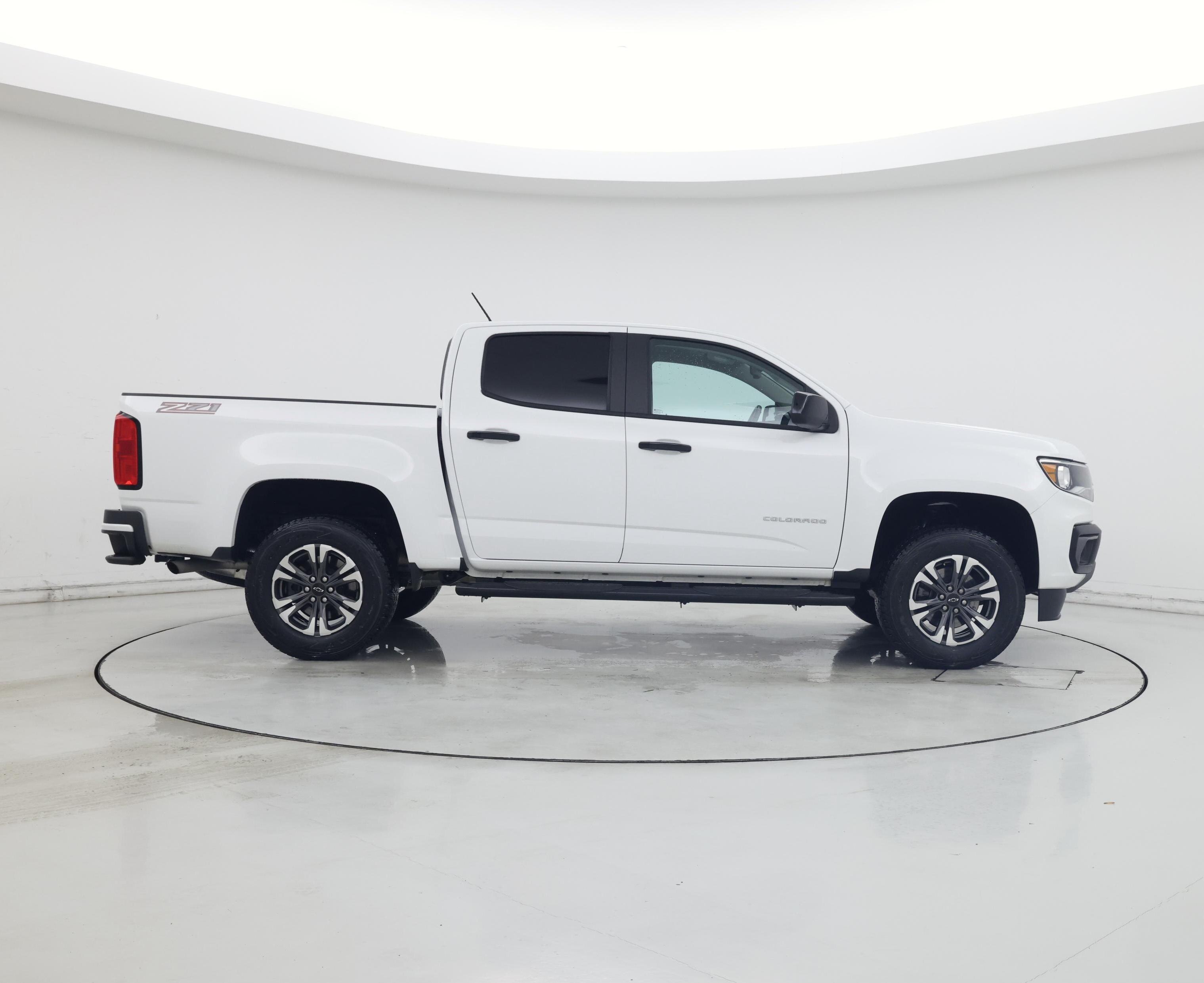 Thumbnail: 2022 Chevrolet Colorado - 7