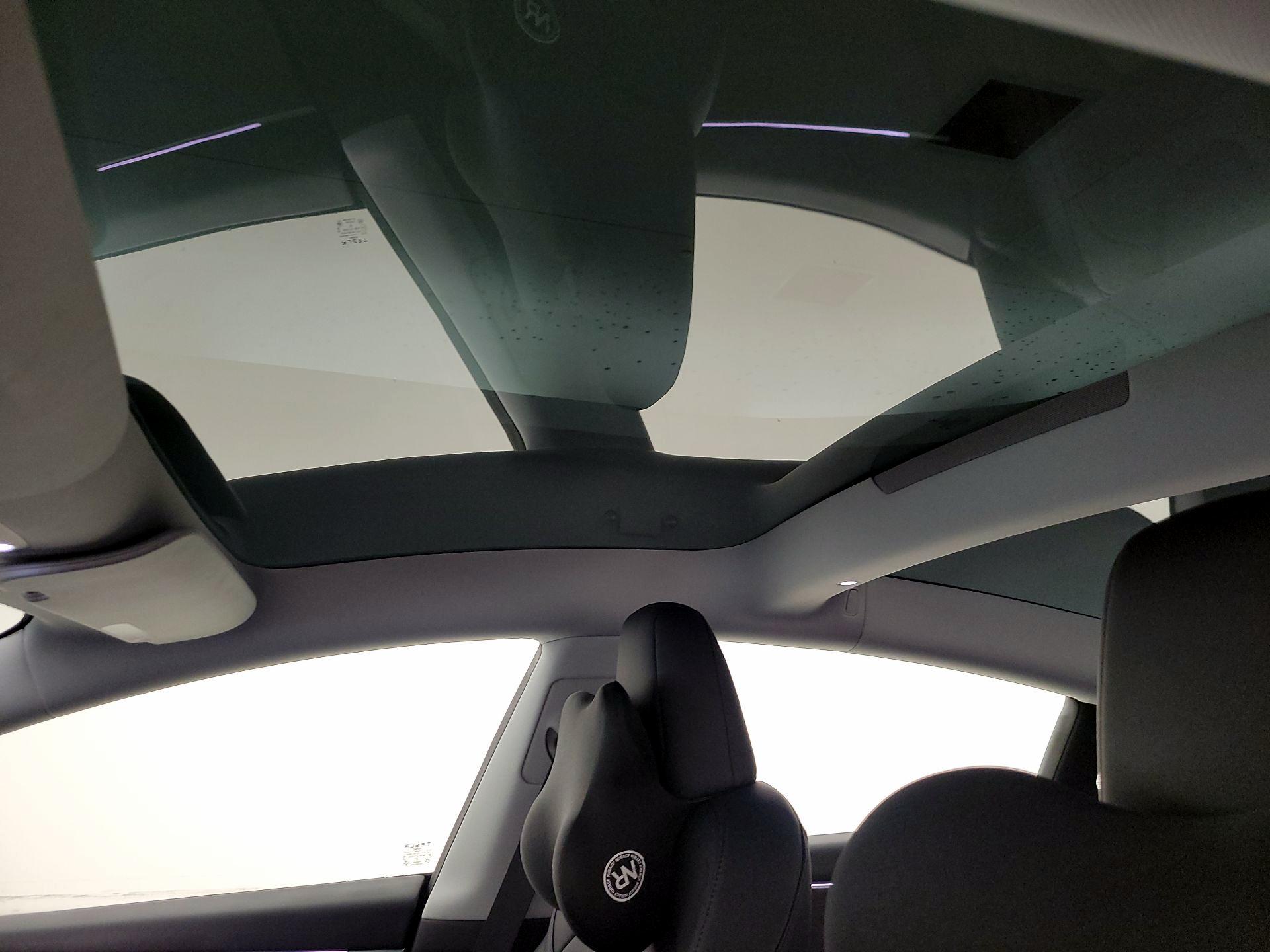 Thumbnail: 2025 Tesla Model 3 - 18