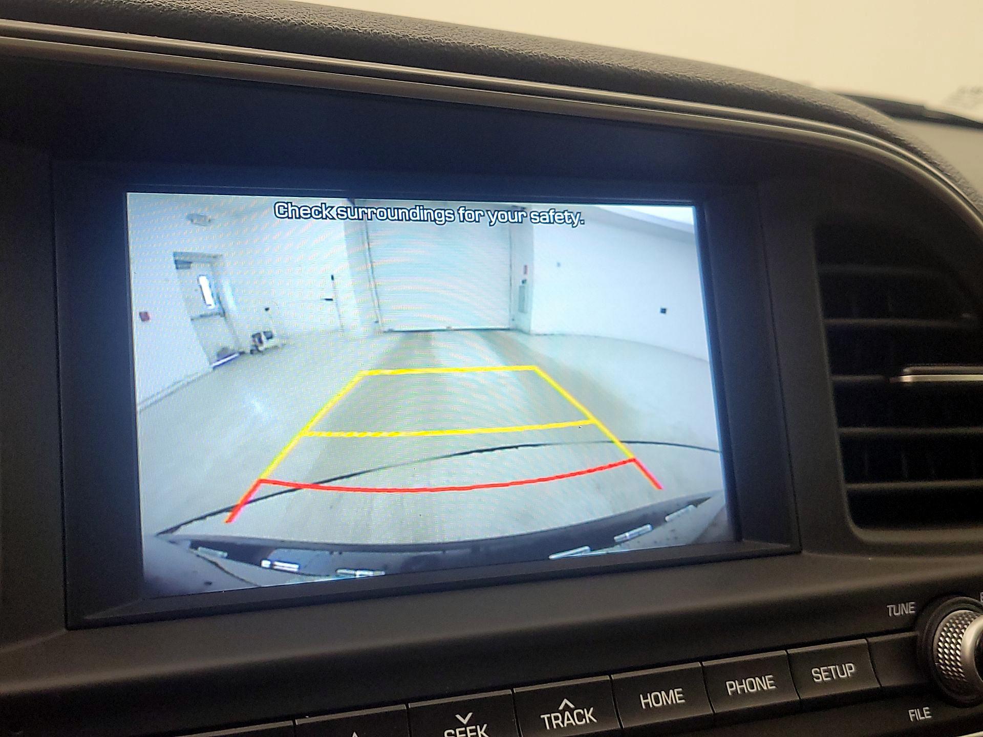 Thumbnail: 2019 Hyundai Elantra - 14