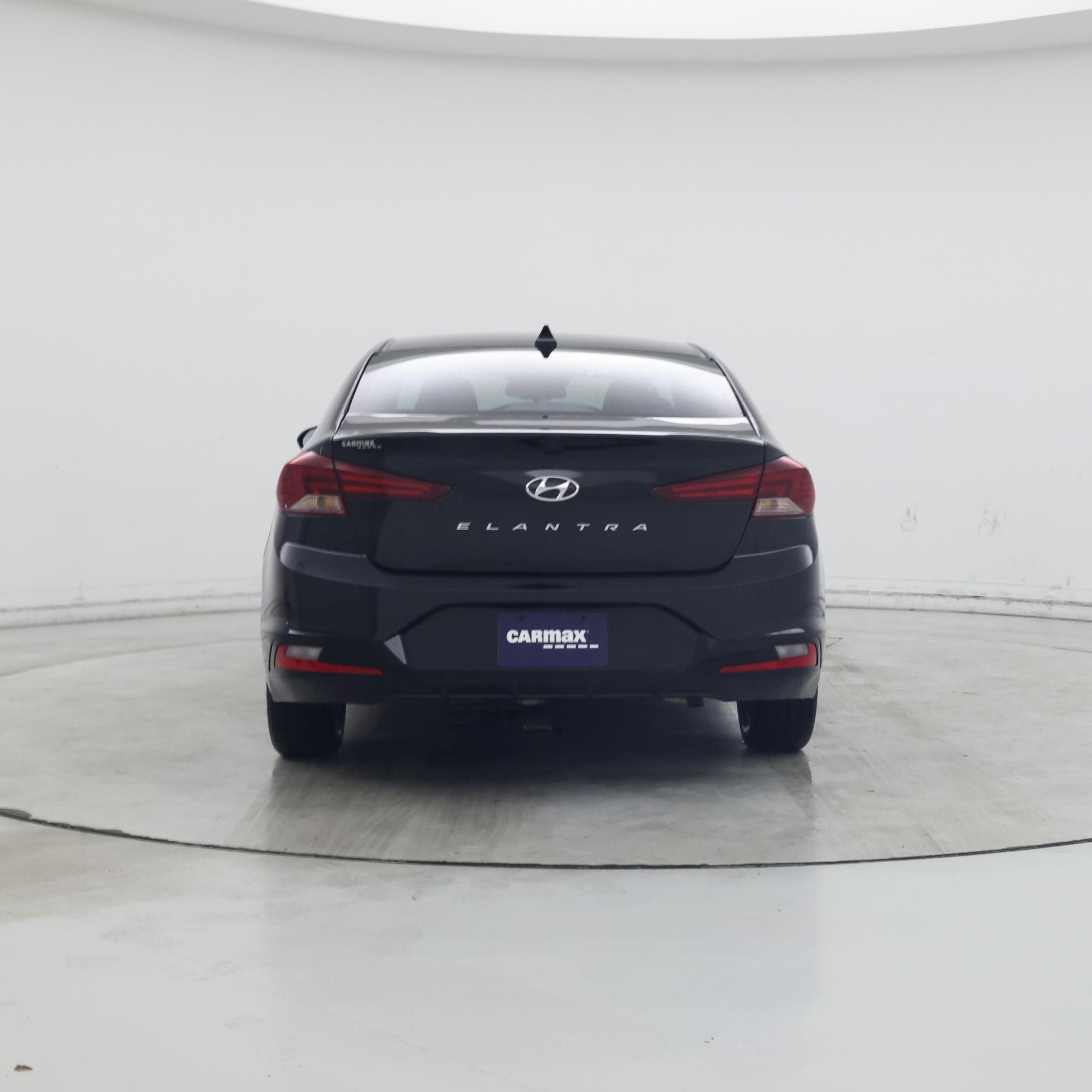 Thumbnail: 2019 Hyundai Elantra - 6