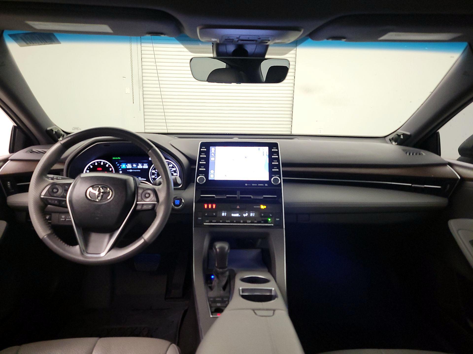 Thumbnail: 2022 Toyota Avalon - 9