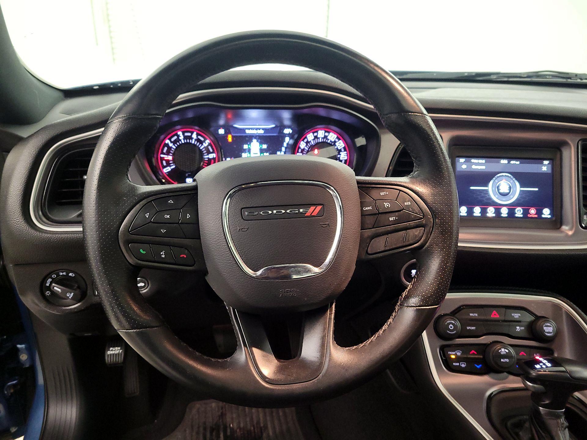 Thumbnail: 2020 Dodge Challenger - 10