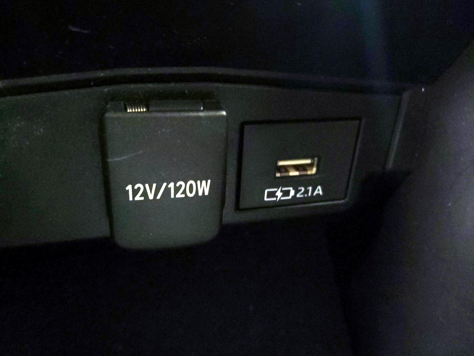 Thumbnail: 2020 Toyota Corolla - 18