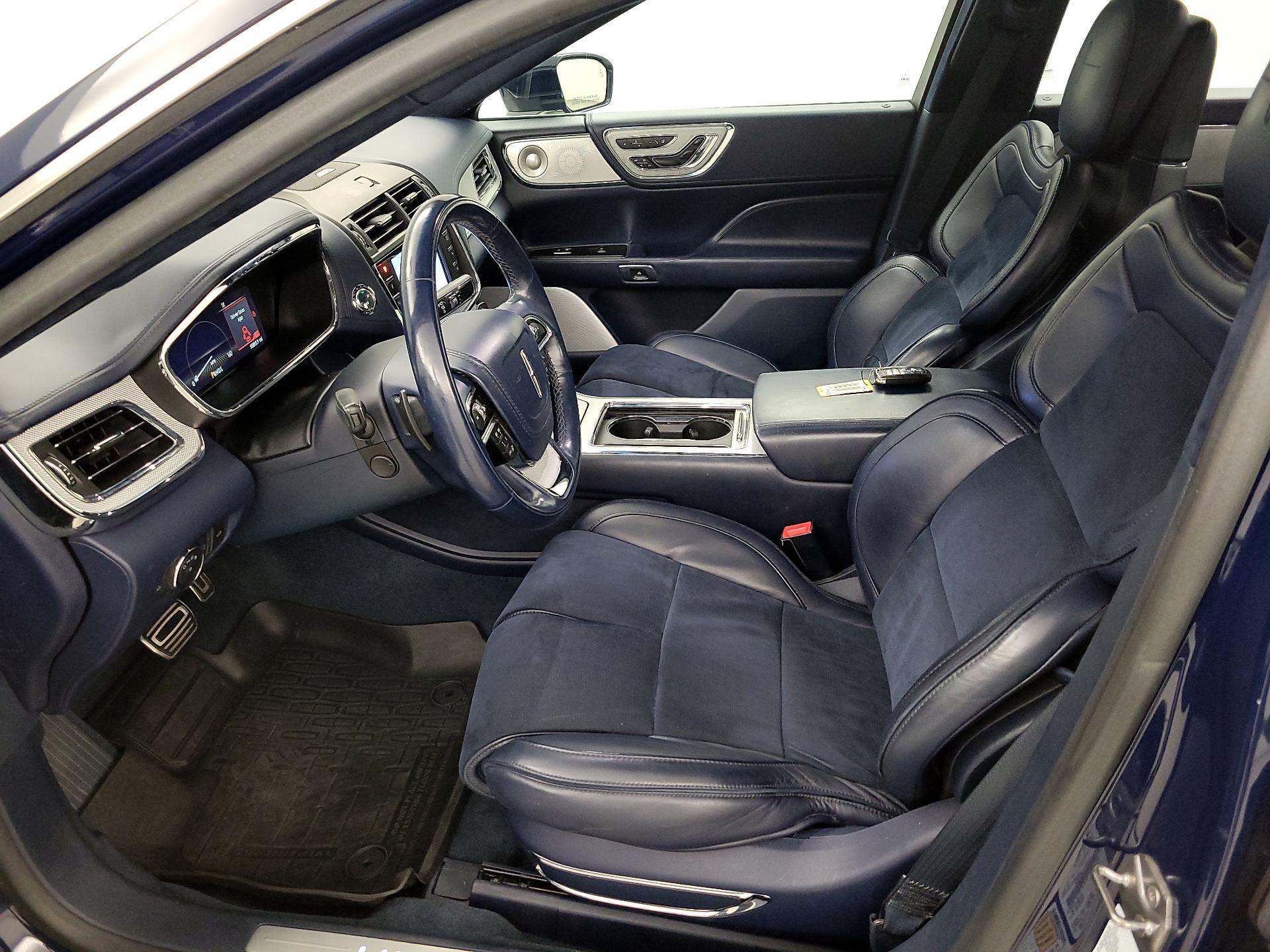 Thumbnail: 2020 Lincoln Continental - 11