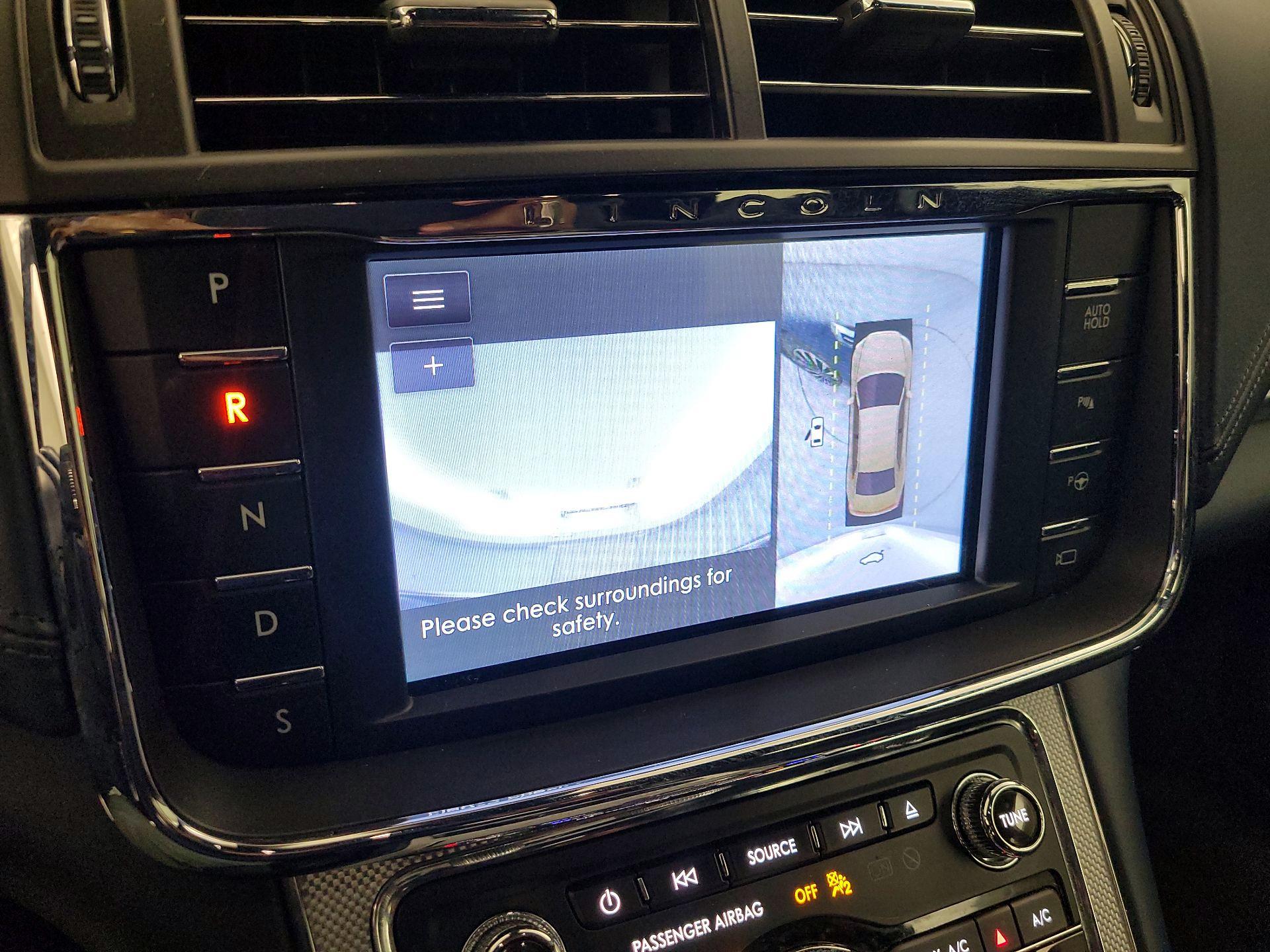 Thumbnail: 2020 Lincoln Continental - 15