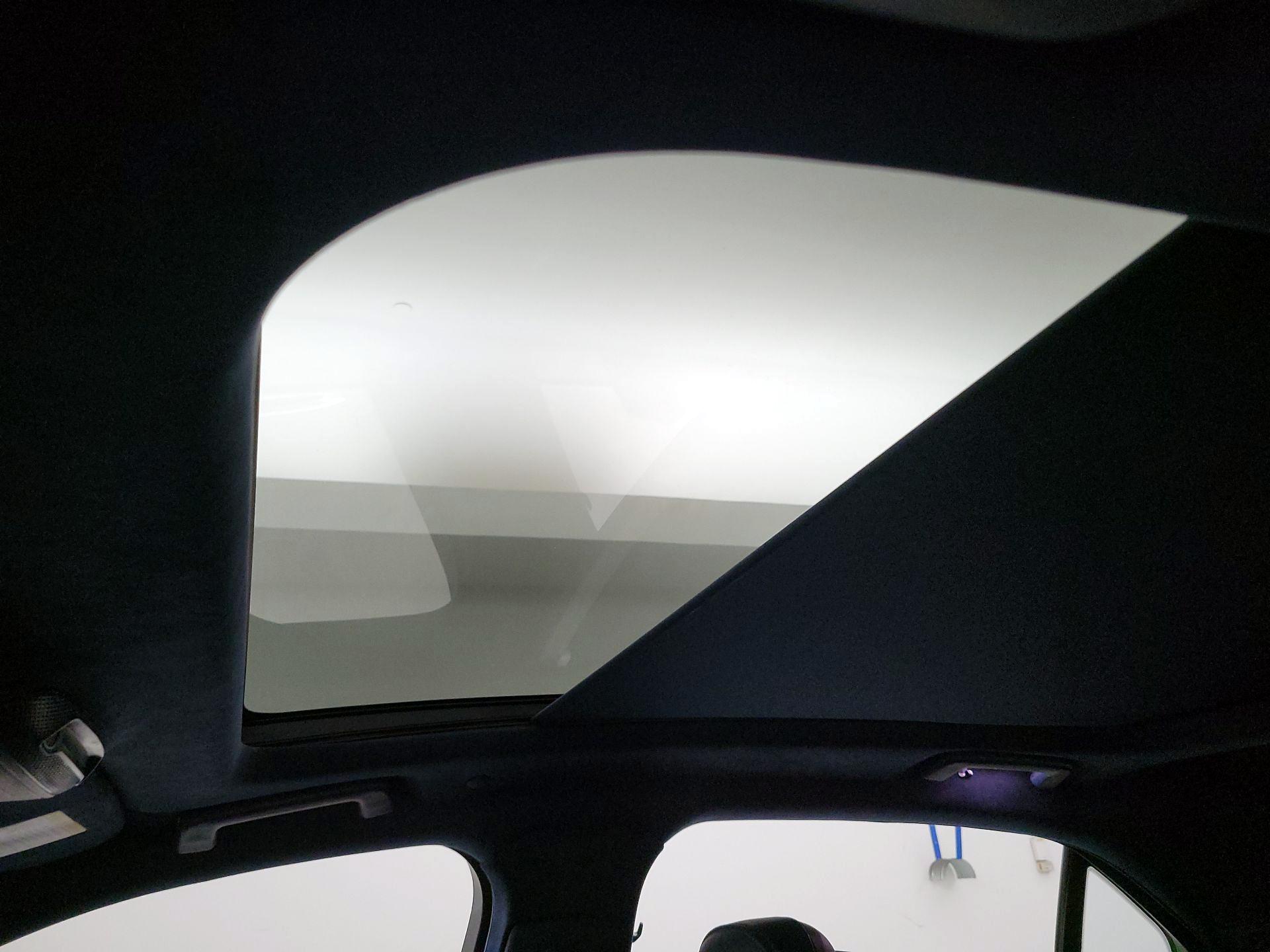 Thumbnail: 2020 Lincoln Continental - 20