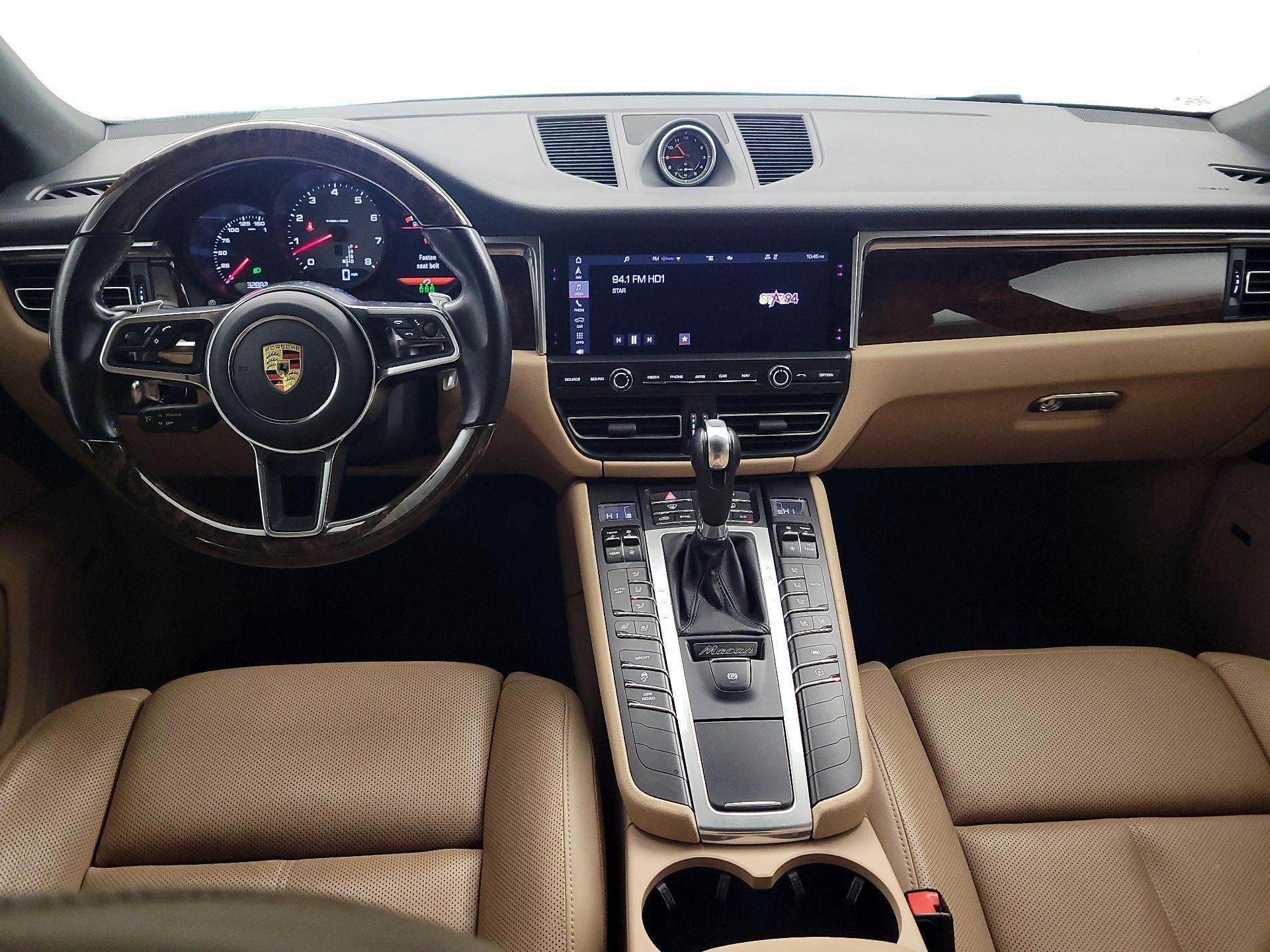 Thumbnail: 2021 Porsche Macan - 9