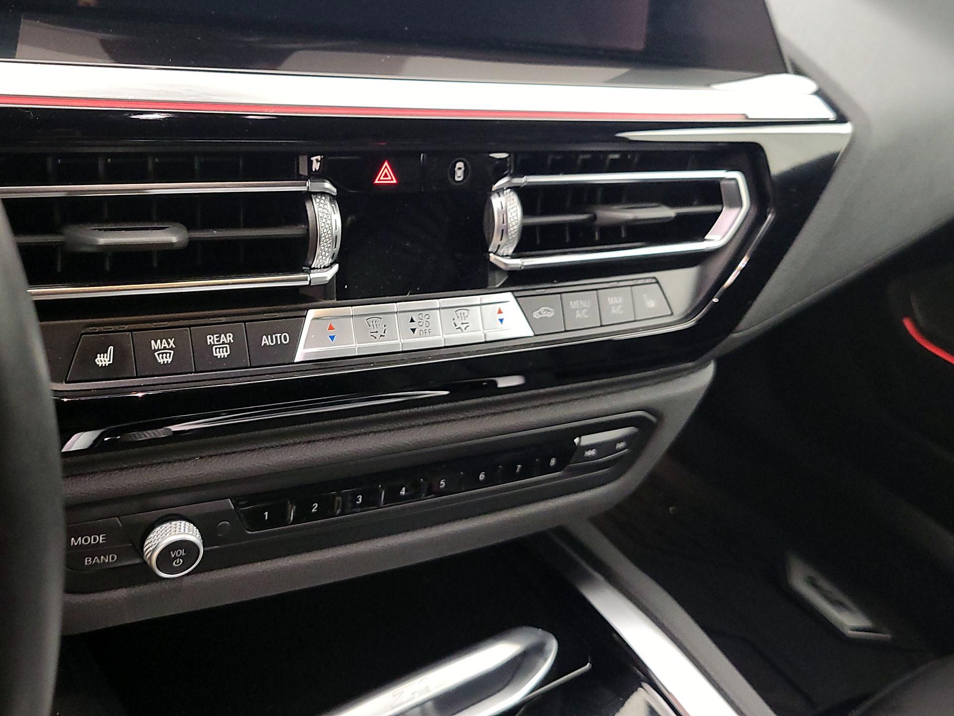 Thumbnail: 2022 BMW Z4 - 17