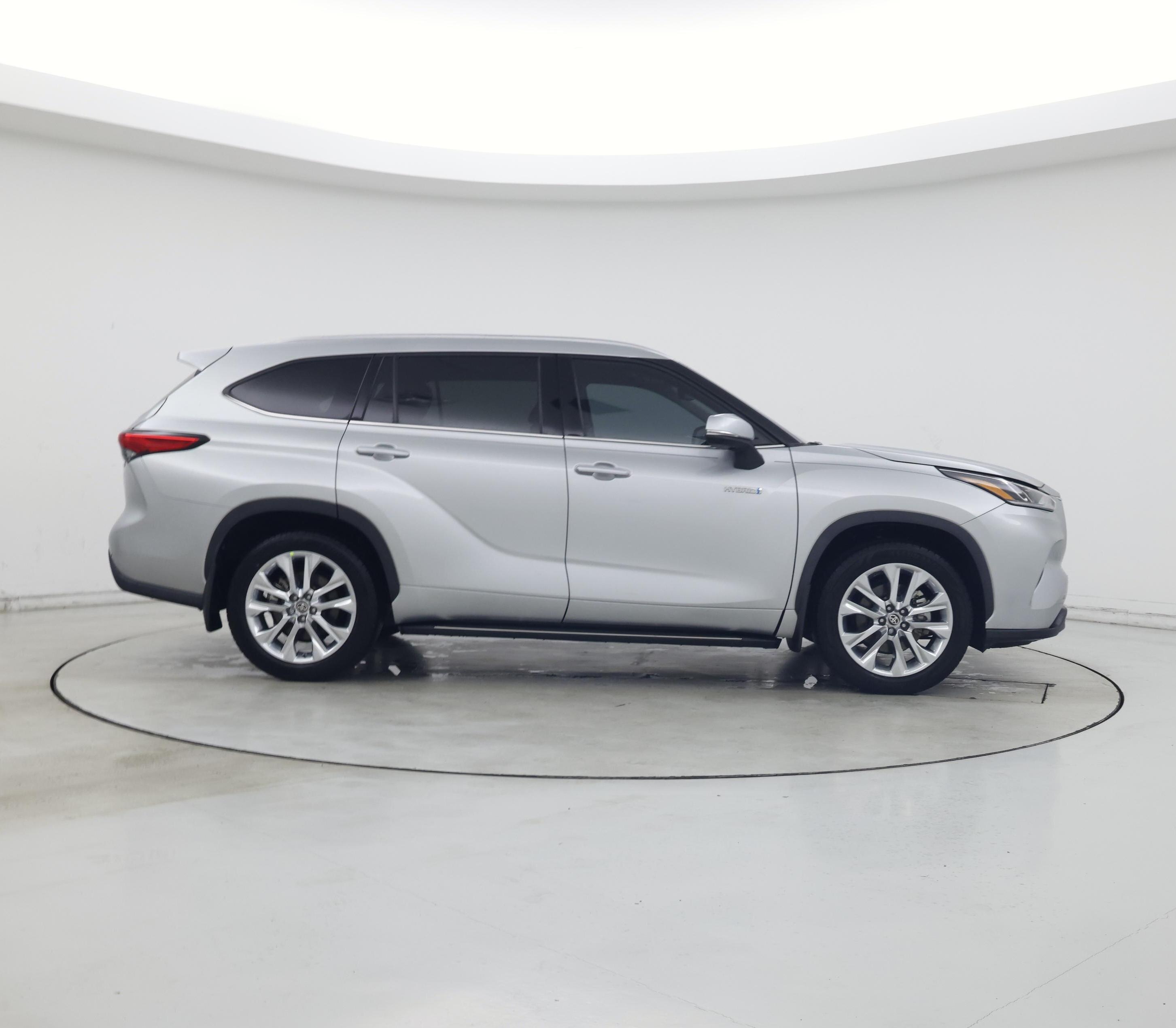 Thumbnail: 2020 Toyota Highlander - 7