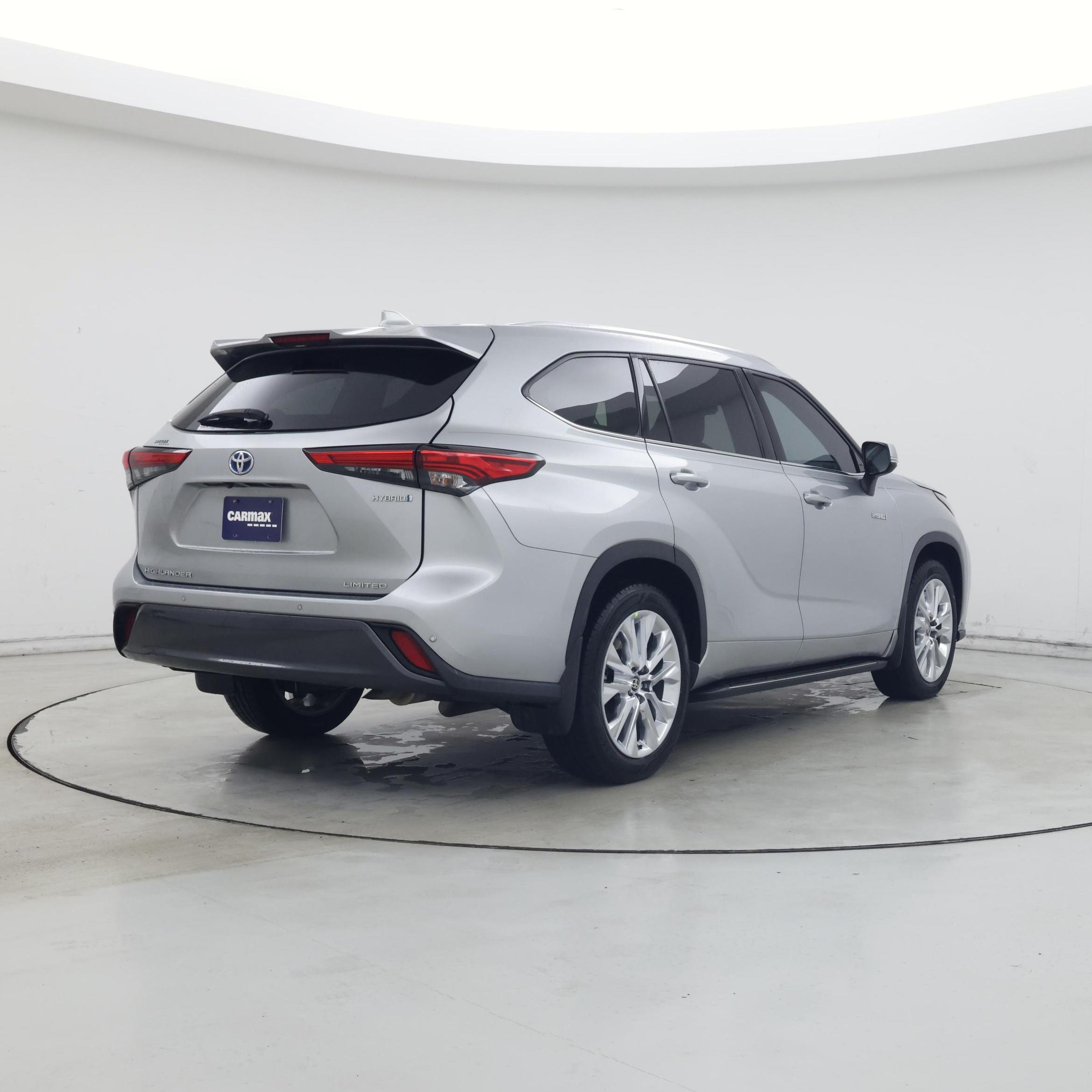 Thumbnail: 2020 Toyota Highlander - 8