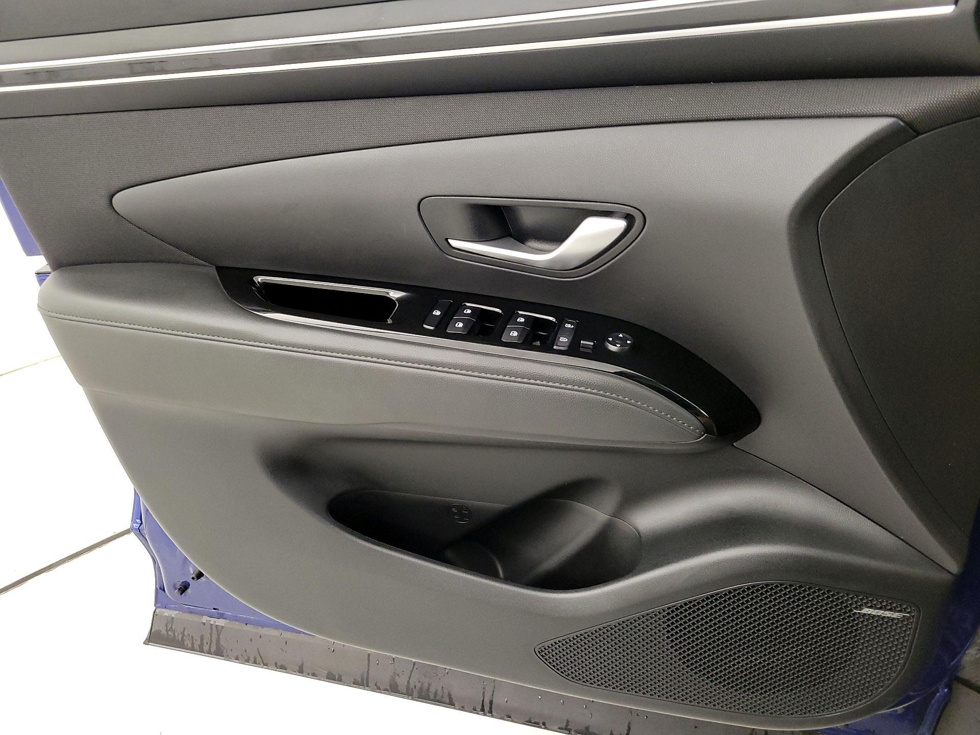 Thumbnail: 2022 Hyundai Tucson - 12