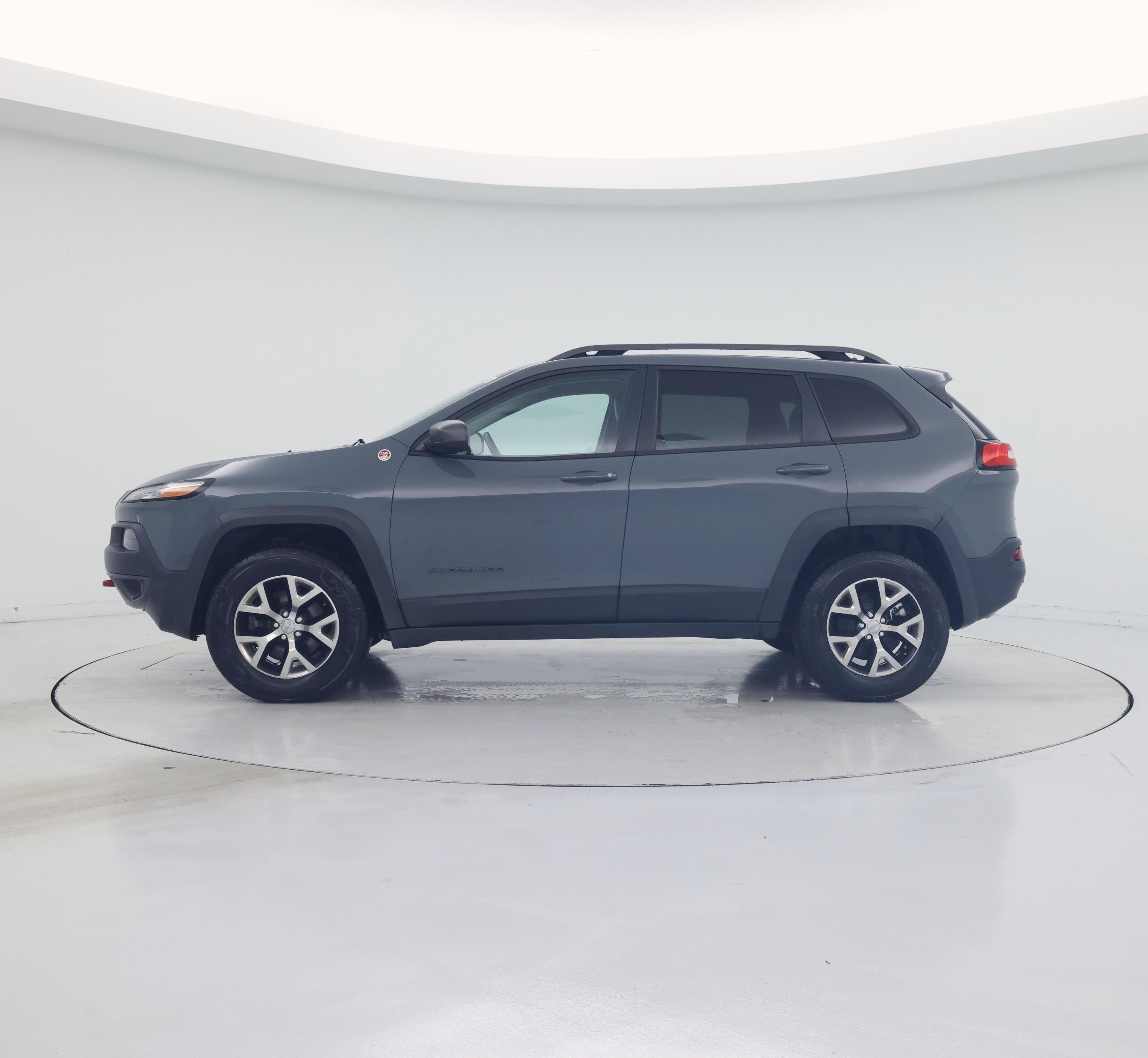 Thumbnail: 2014 Jeep Cherokee - 3