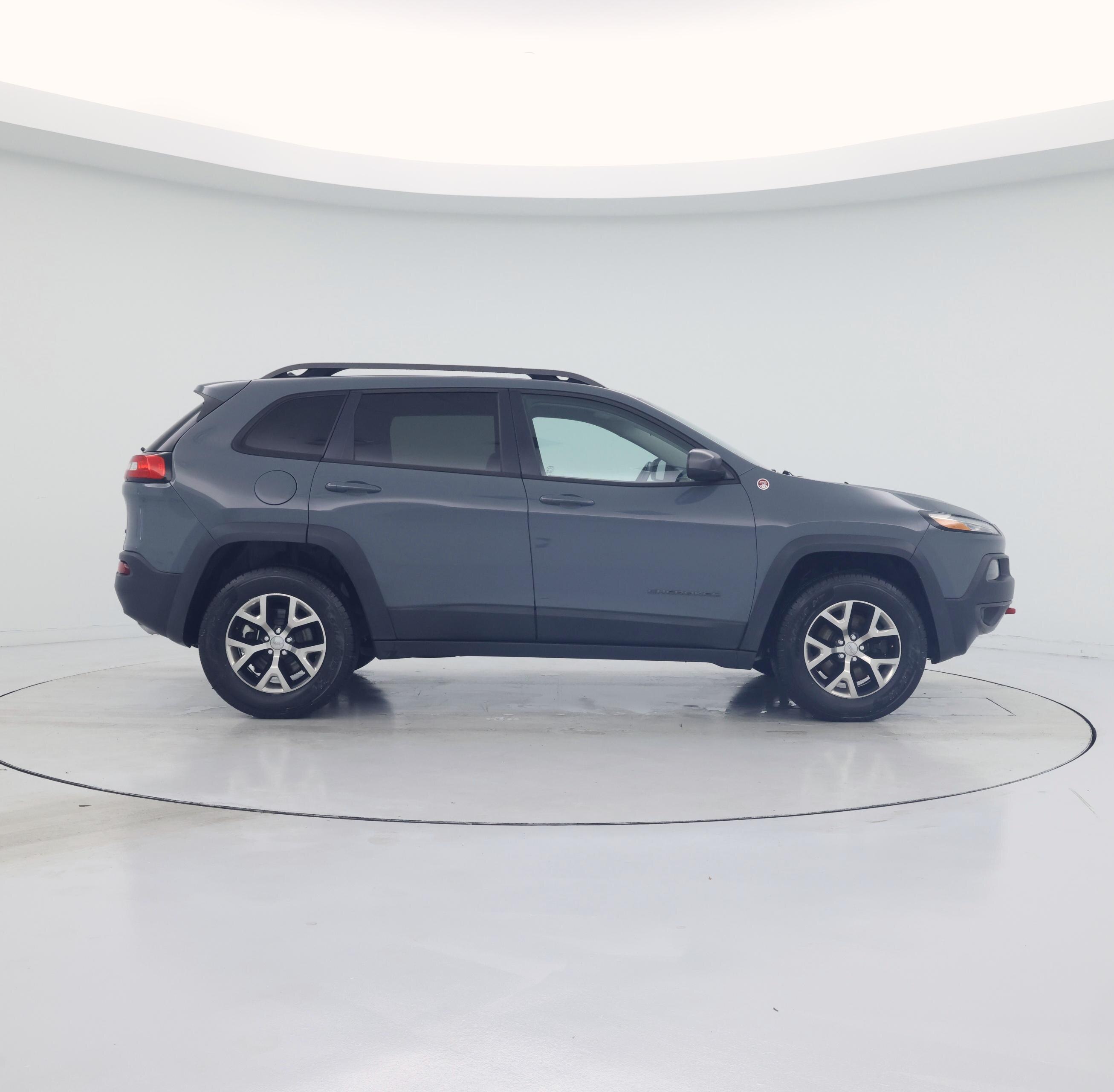 Thumbnail: 2014 Jeep Cherokee - 7