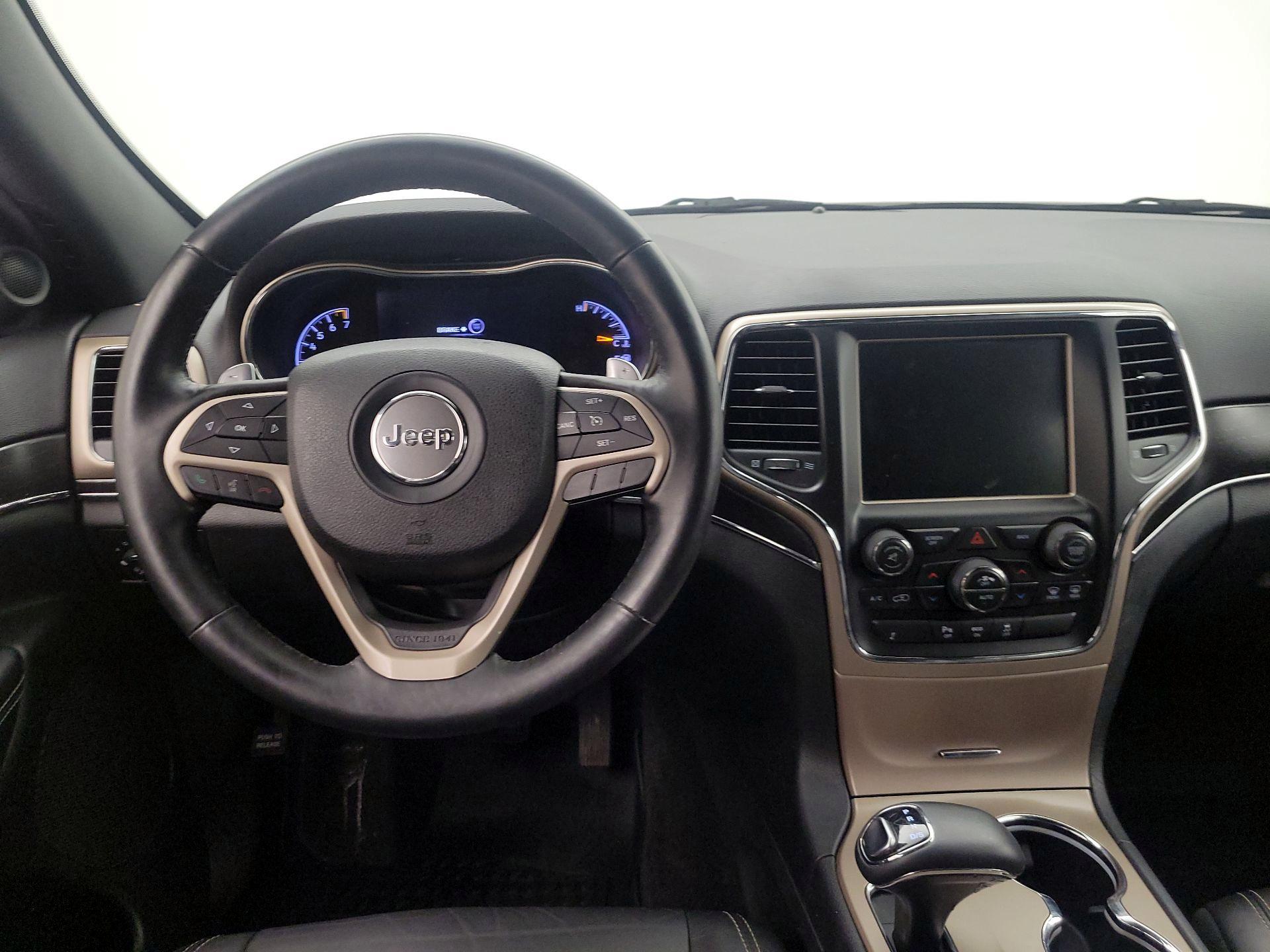 Thumbnail: 2015 Jeep Grand Cherokee - 10