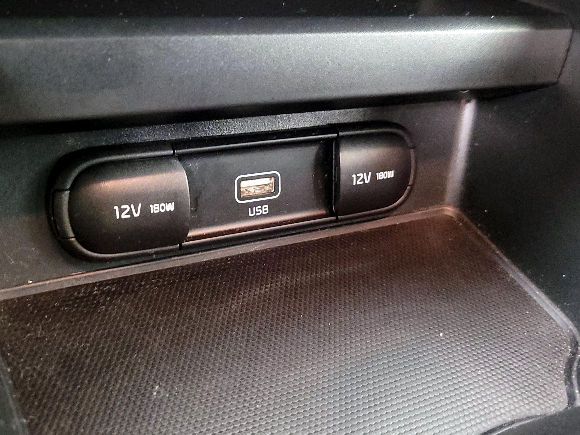 Thumbnail: 2021 Kia Soul - 18