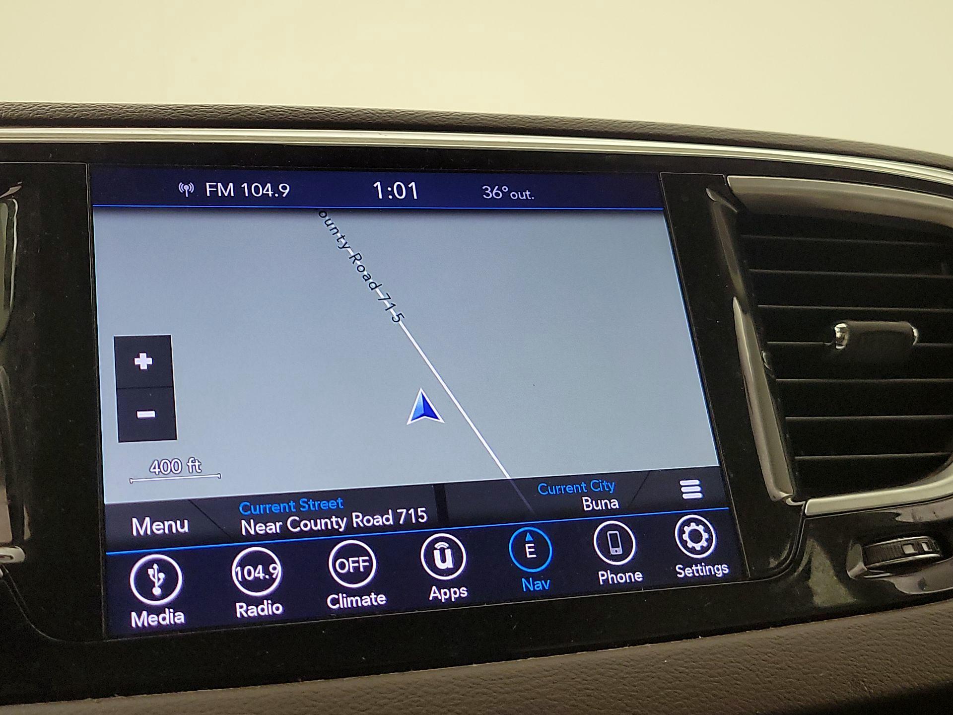 Thumbnail: 2018 Chrysler Pacifica - 14