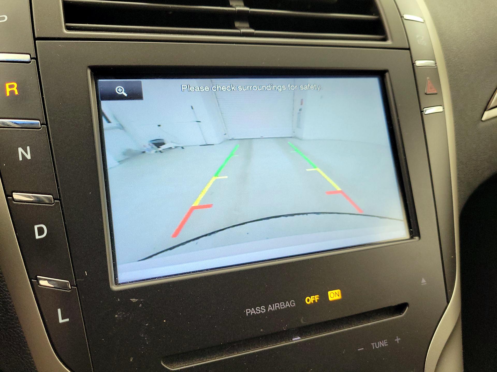 Thumbnail: 2016 Lincoln MKZ - 15