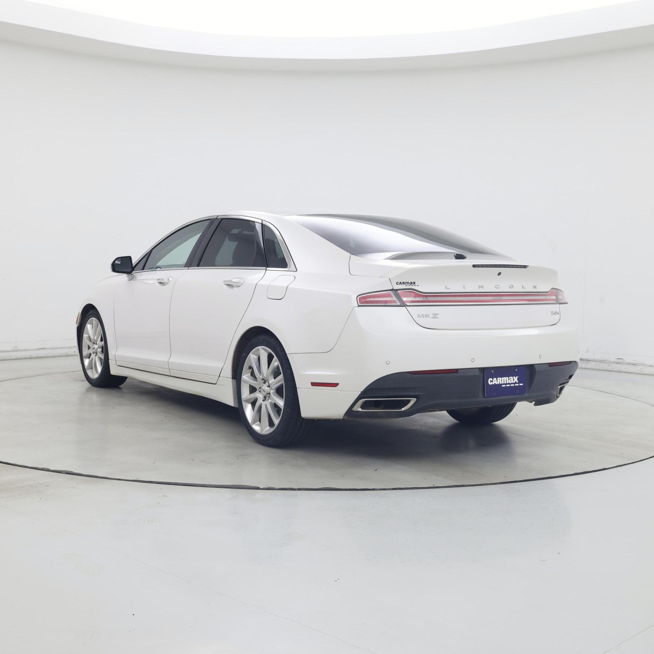 Thumbnail: 2016 Lincoln MKZ - 2
