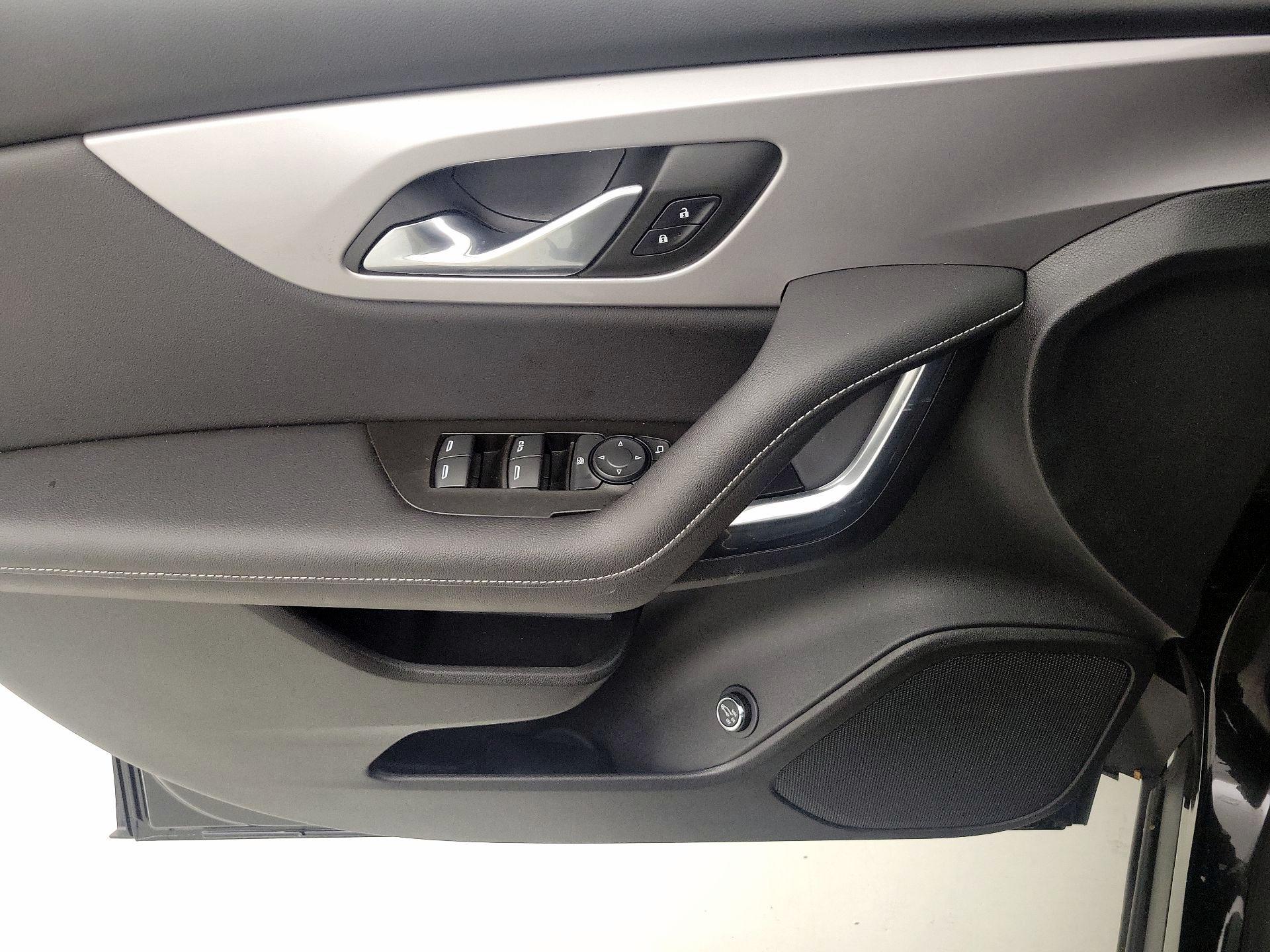 Thumbnail: 2023 Chevrolet Blazer - 12