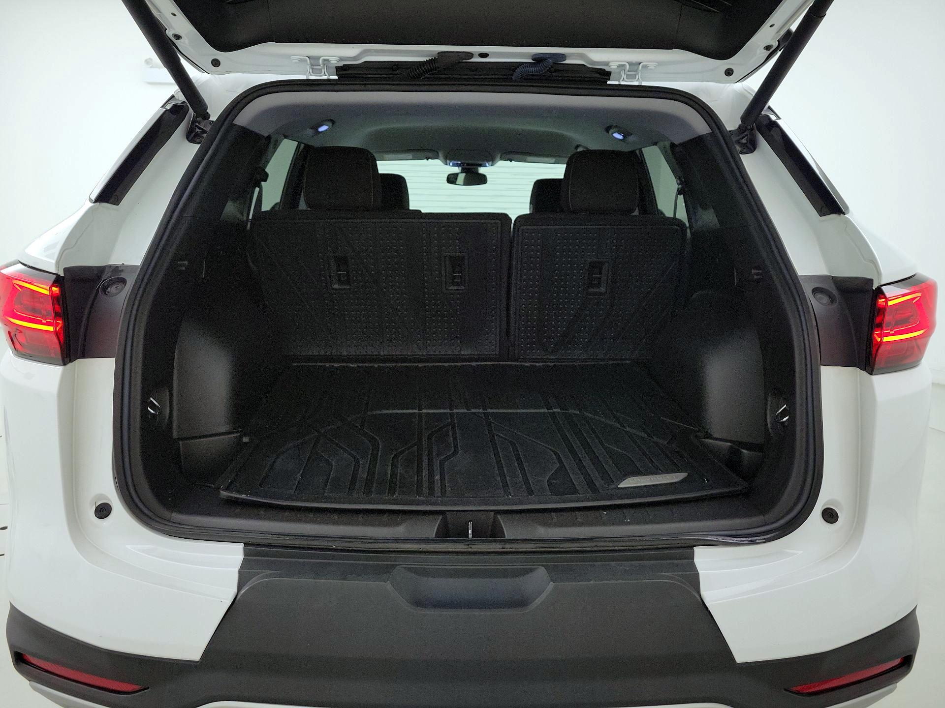 Thumbnail: 2024 Chevrolet Blazer - 20