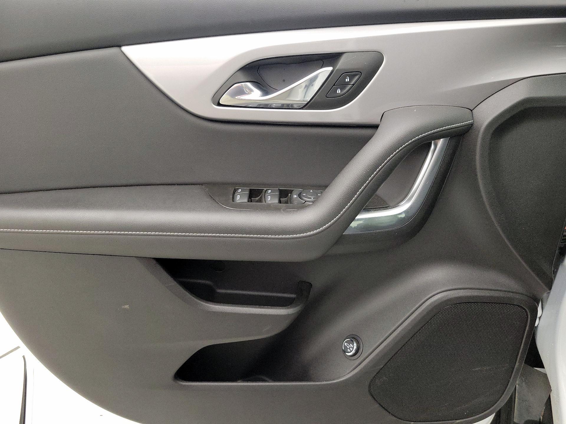 Thumbnail: 2024 Chevrolet Blazer - 12