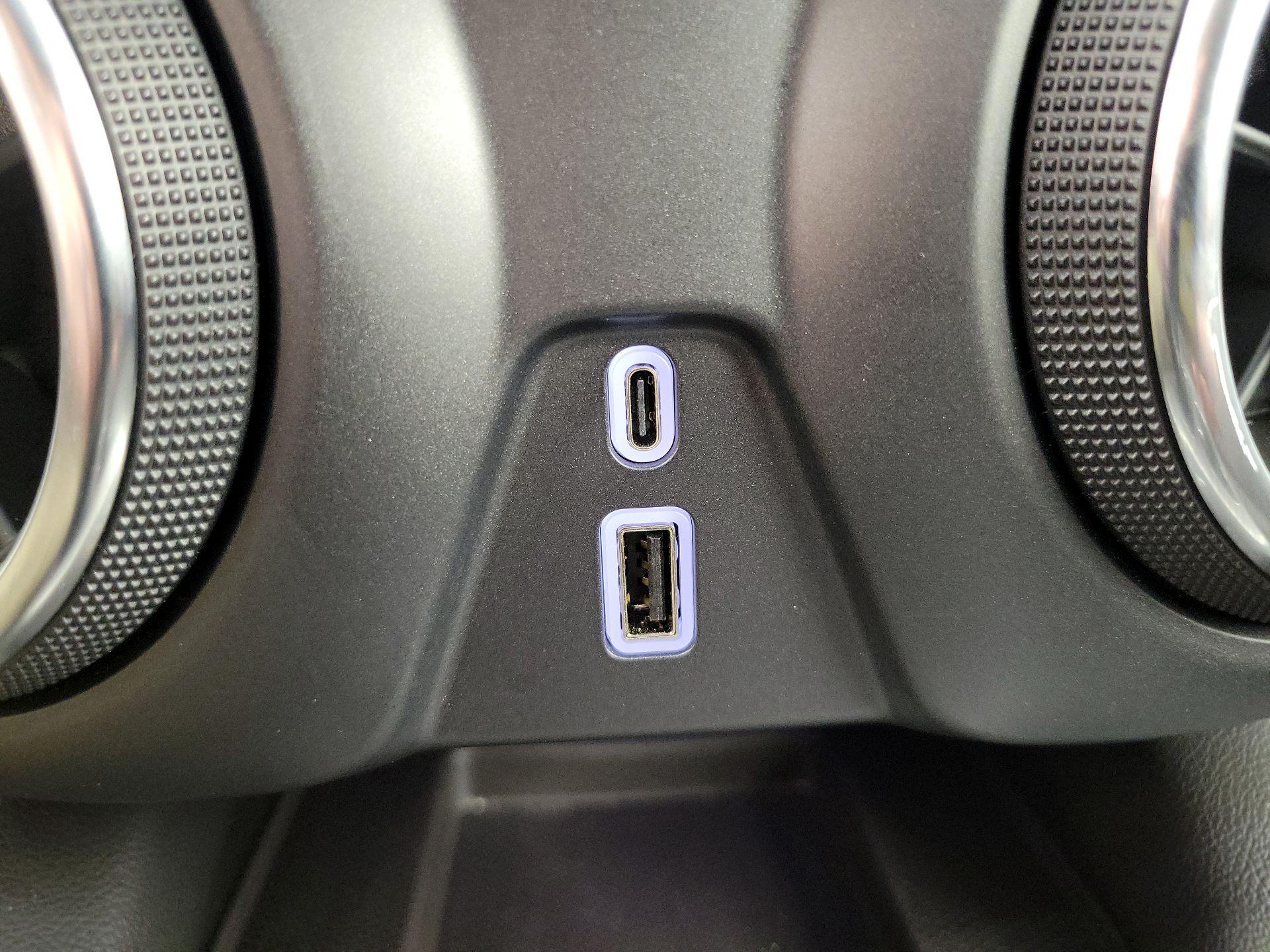 Thumbnail: 2024 Chevrolet Blazer - 18