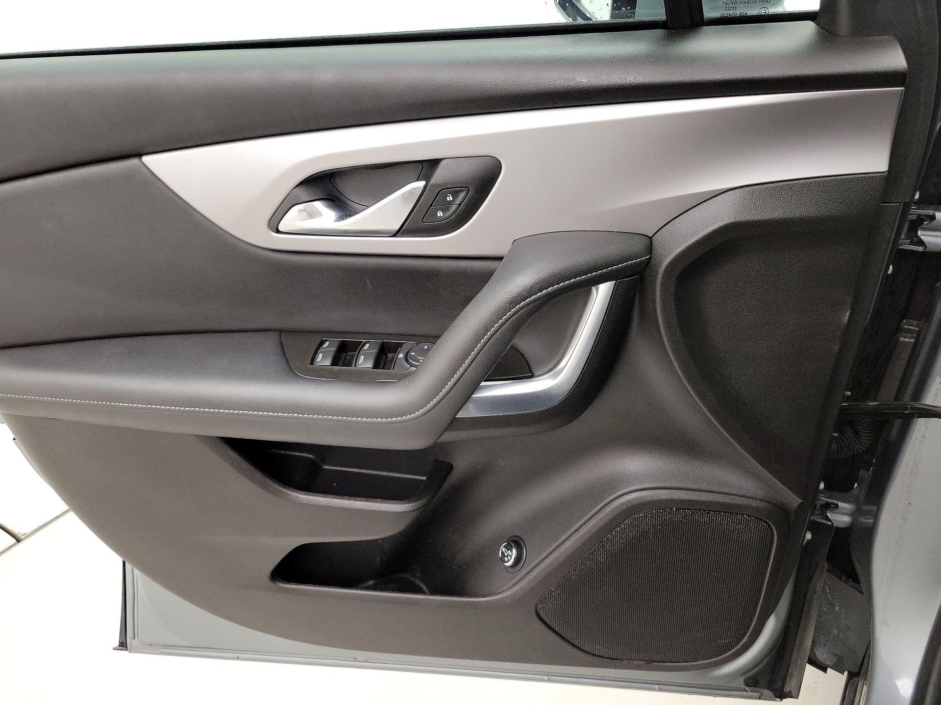 Thumbnail: 2024 Chevrolet Blazer - 12