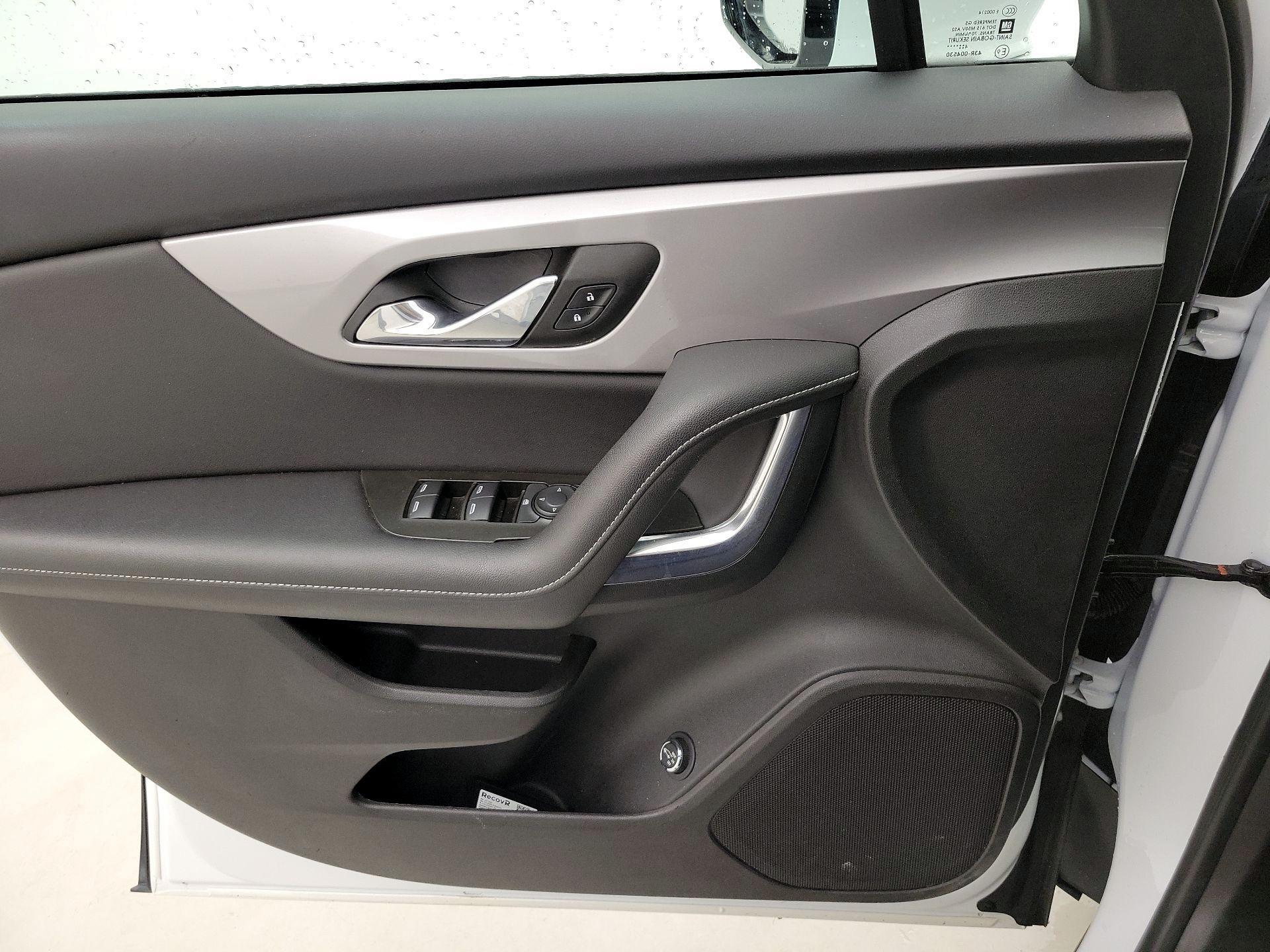 Thumbnail: 2024 Chevrolet Blazer - 12