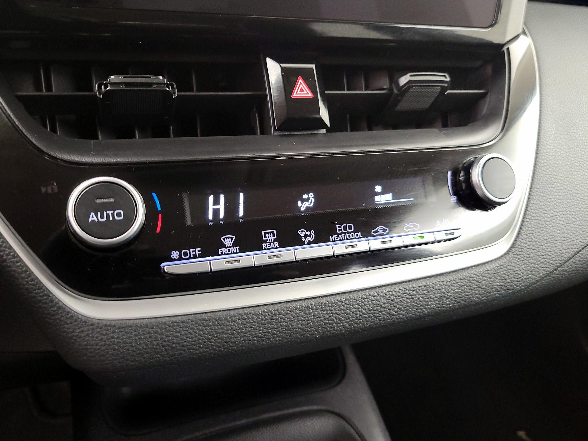 Thumbnail: 2025 Toyota Corolla - 17