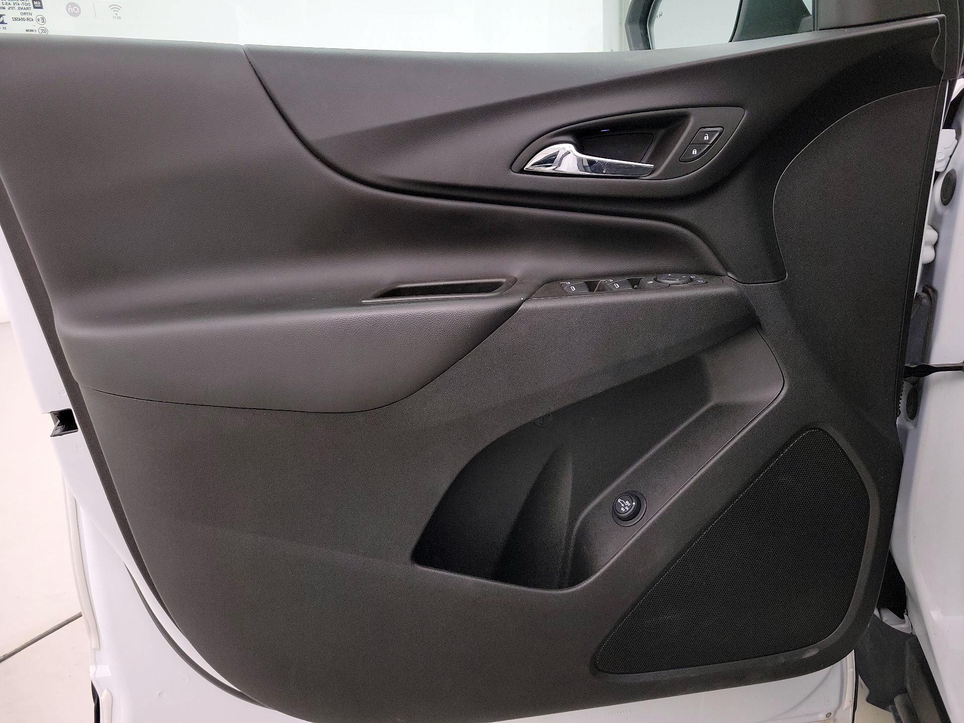 Thumbnail: 2024 Chevrolet Equinox - 12