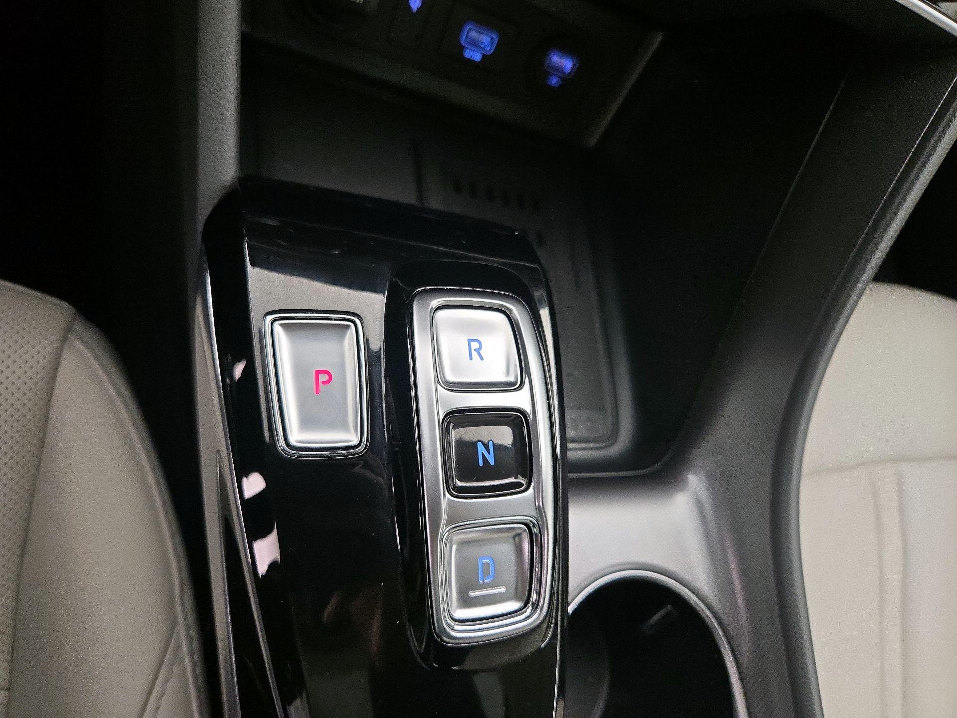 Thumbnail: 2023 Hyundai Sonata - 18