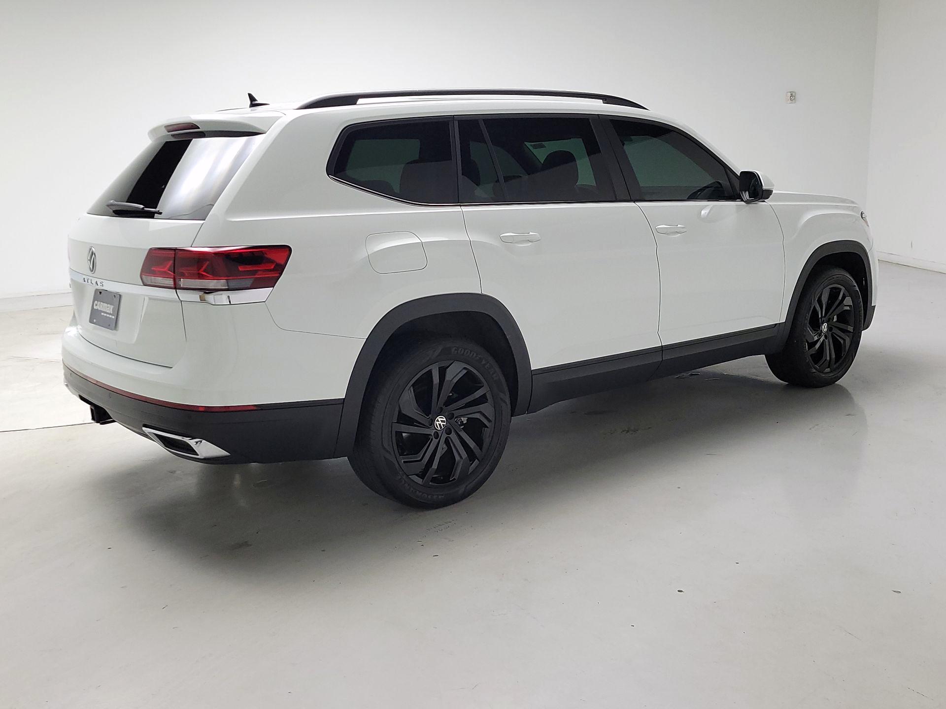 Thumbnail: 2023 Volkswagen Atlas - 5