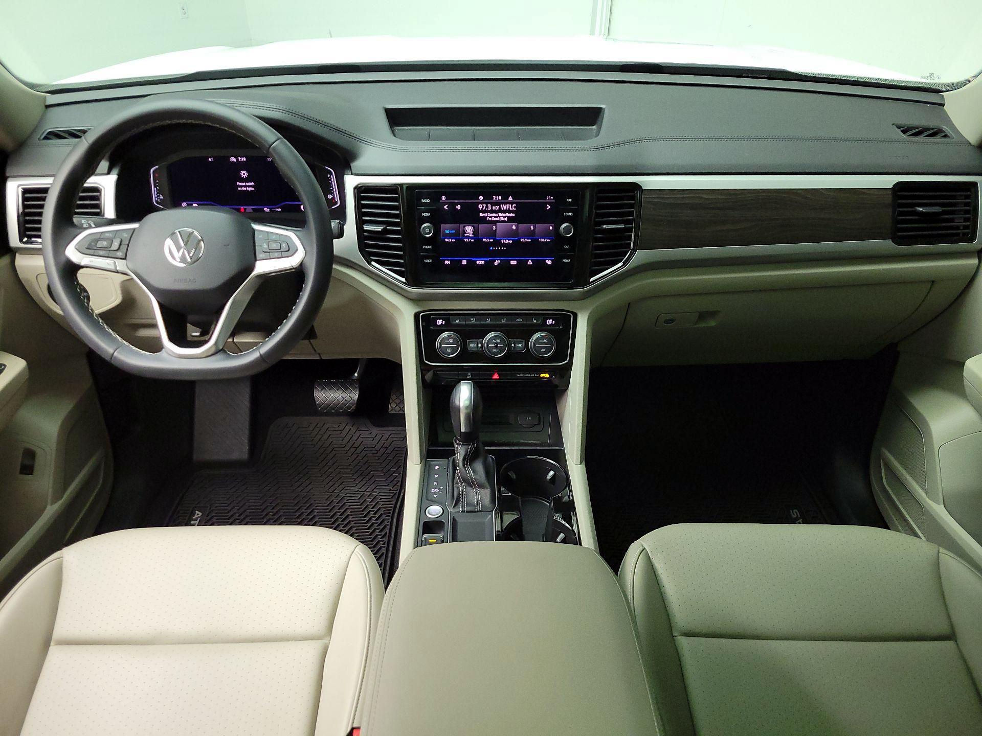 Thumbnail: 2023 Volkswagen Atlas - 8