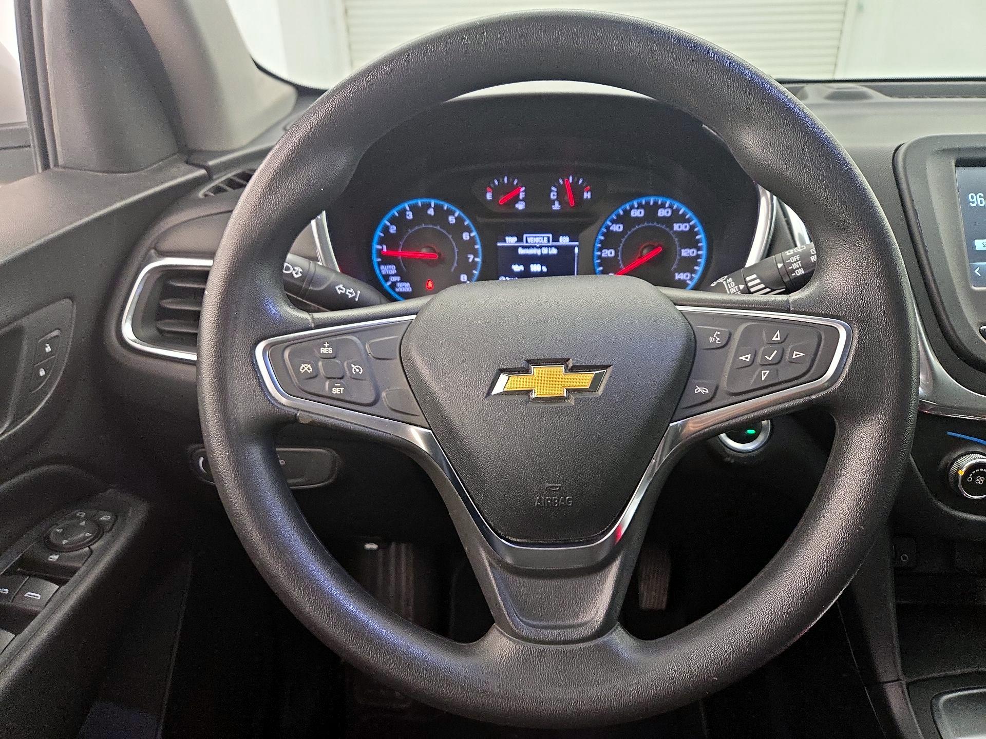 Thumbnail: 2018 Chevrolet Equinox - 10