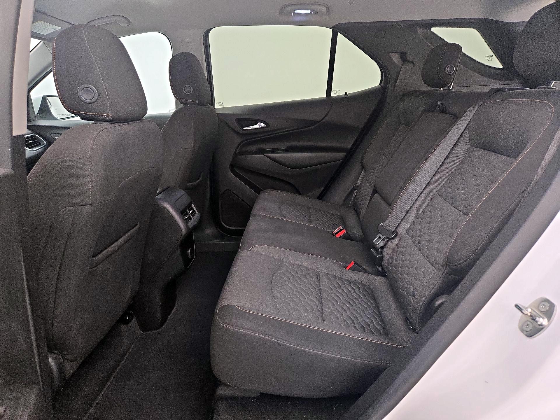 Thumbnail: 2018 Chevrolet Equinox - 18