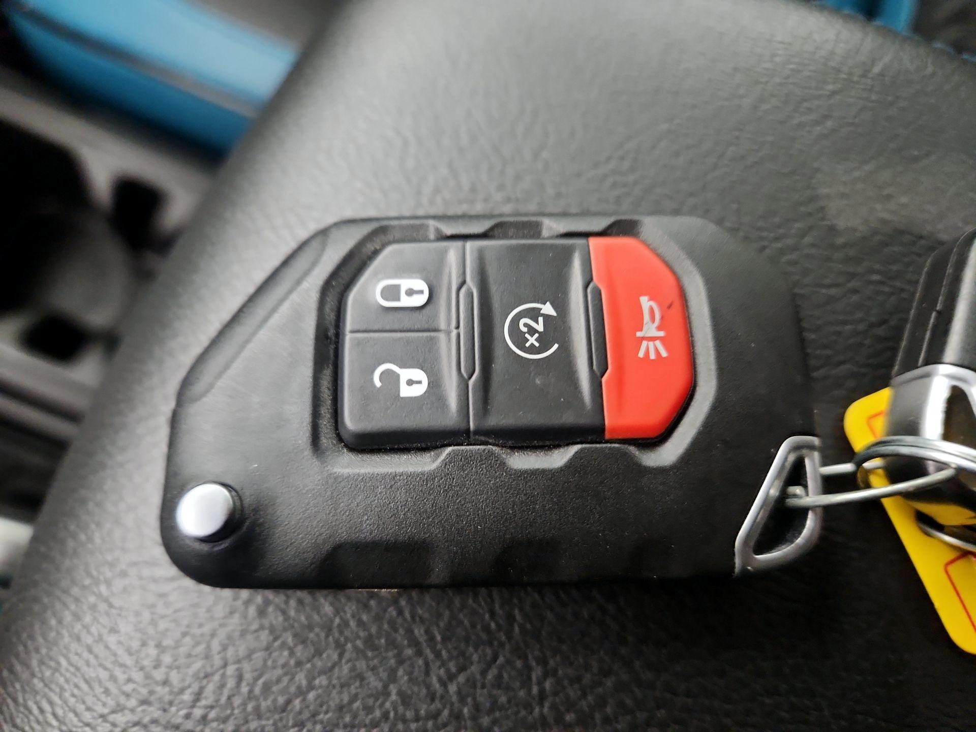 Thumbnail: 2021 Jeep Wrangler - 18