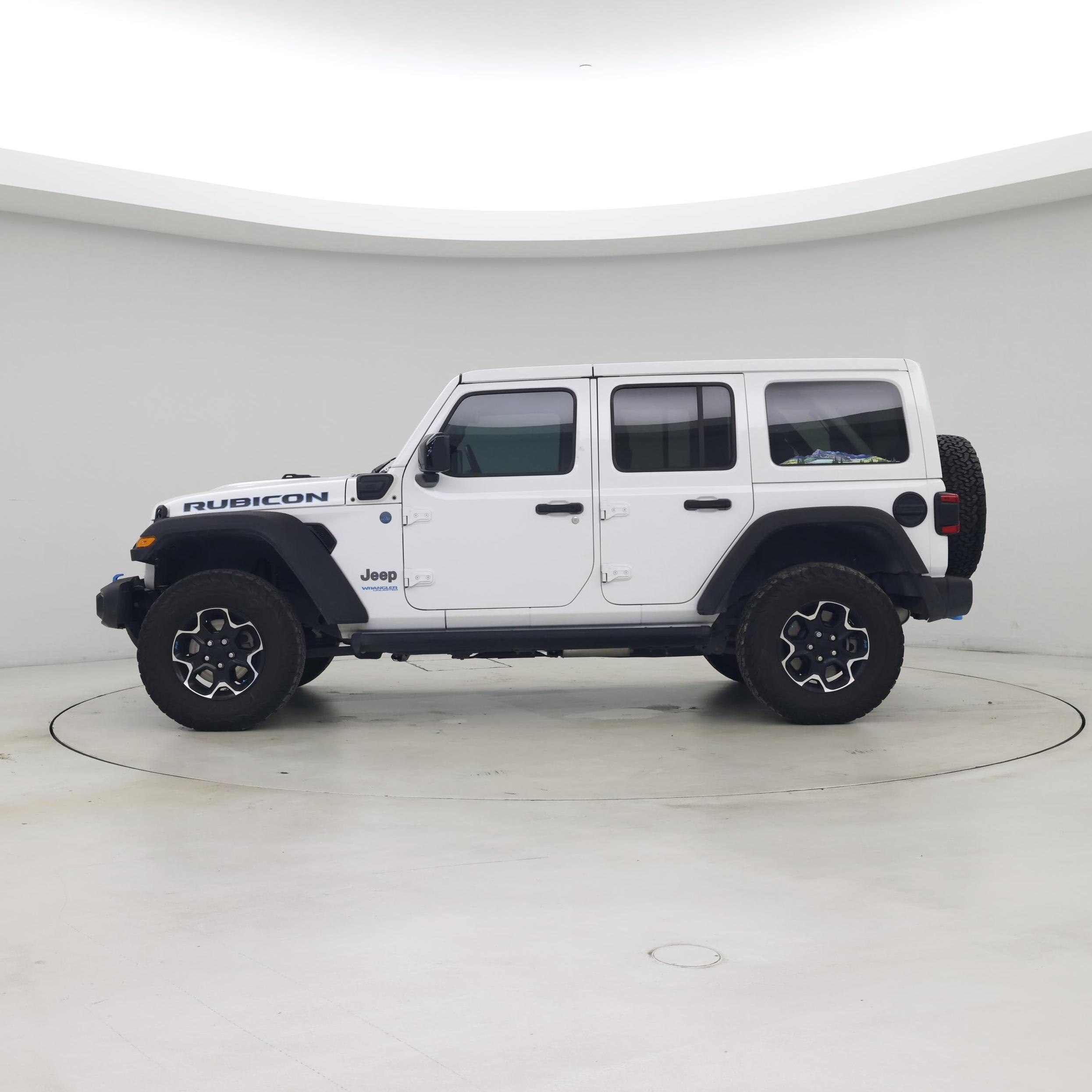 Thumbnail: 2021 Jeep Wrangler - 3