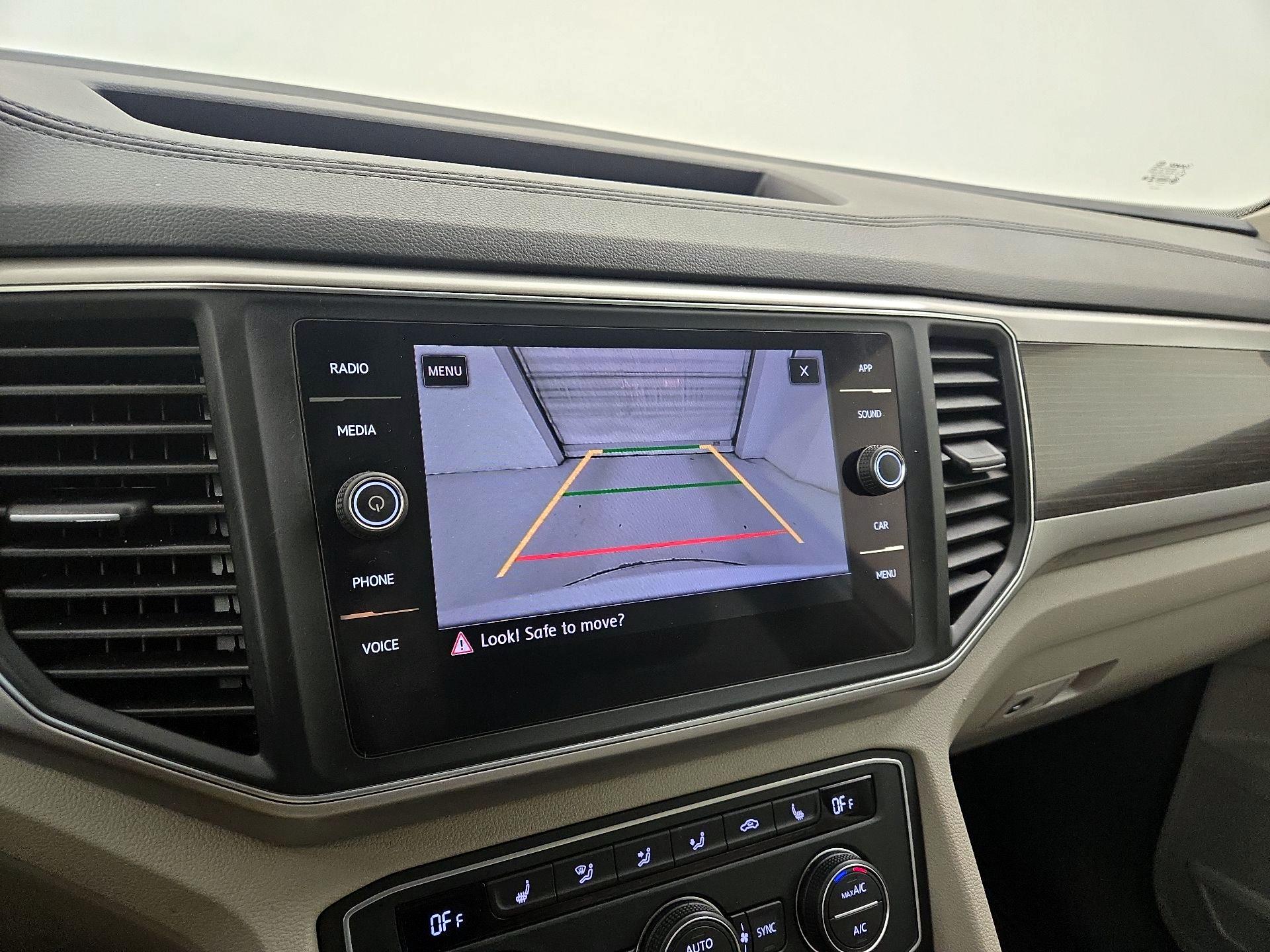 Thumbnail: 2019 Volkswagen Atlas - 14