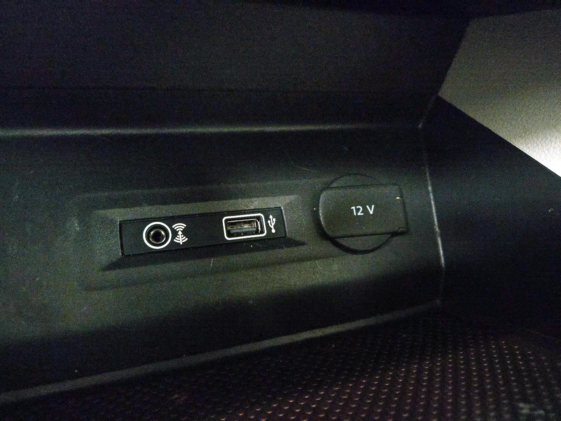 Thumbnail: 2019 Volkswagen Atlas - 18