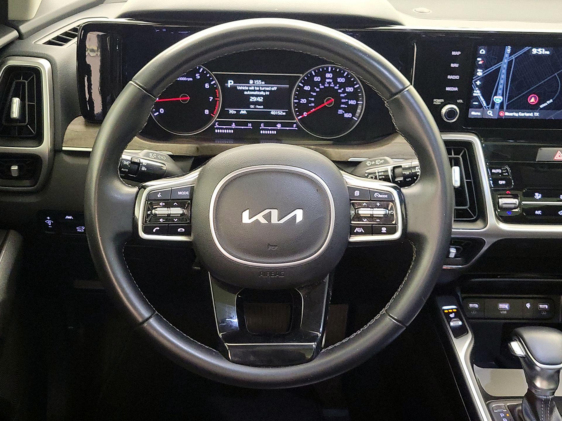 Thumbnail: 2022 Kia Sorento - 10