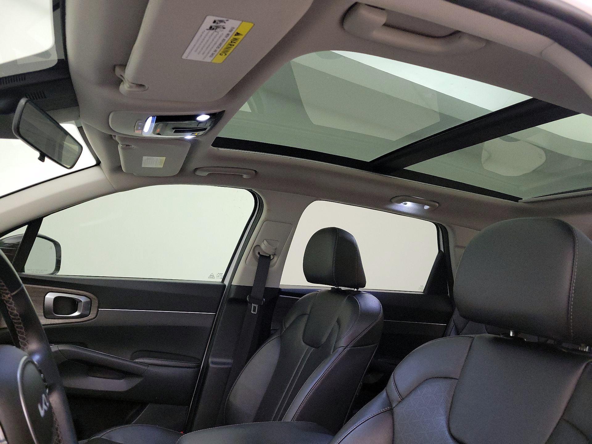 Thumbnail: 2022 Kia Sorento - 20