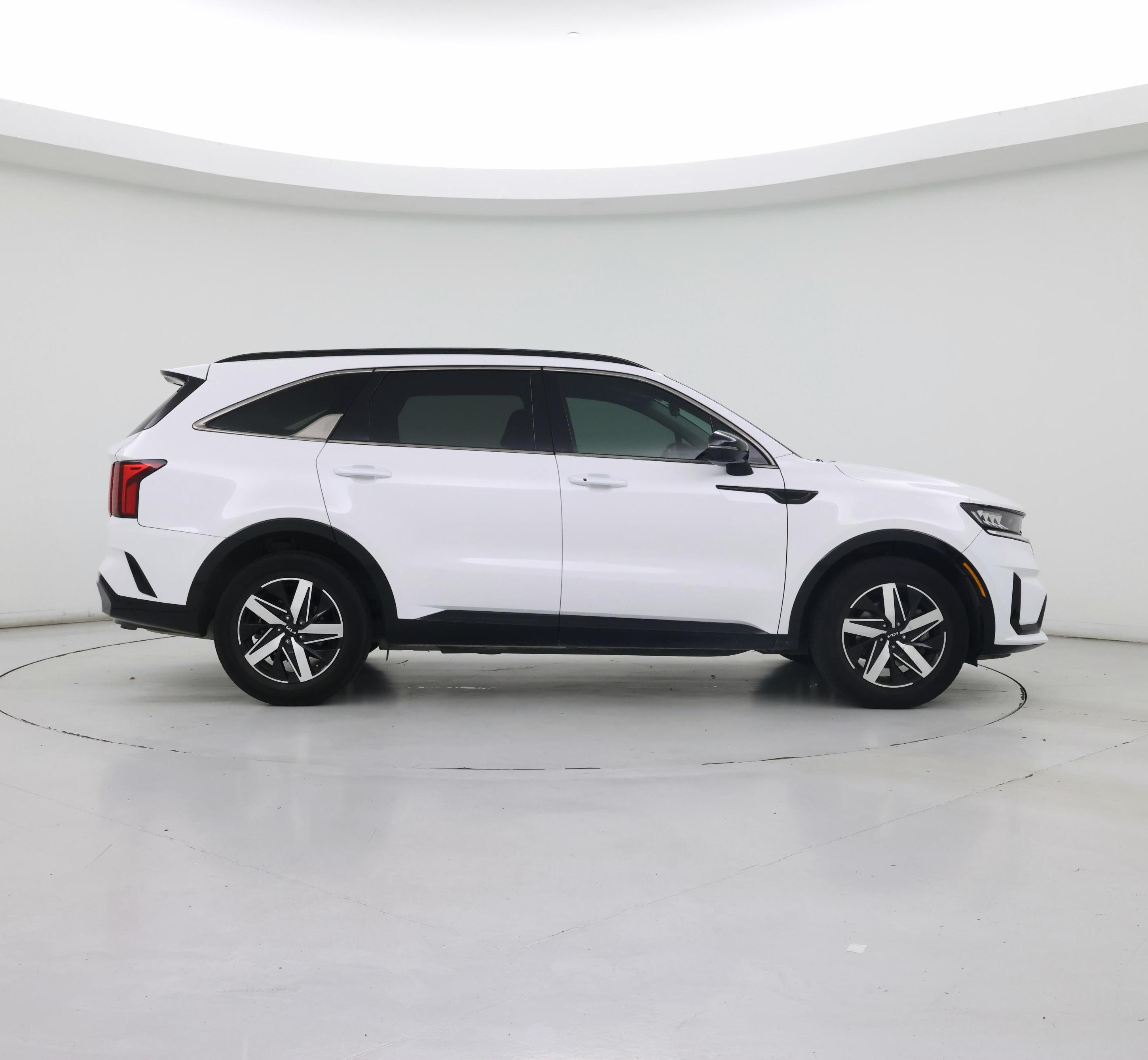 Thumbnail: 2022 Kia Sorento - 7