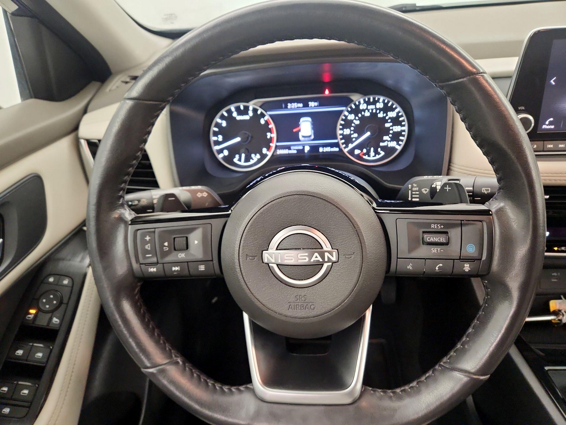 Thumbnail: 2023 Nissan Rogue - 10