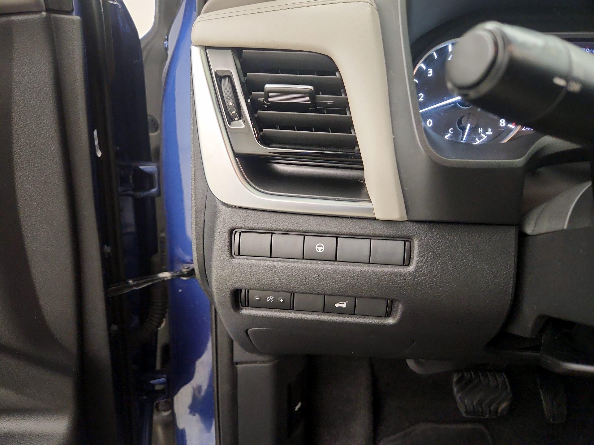 Thumbnail: 2023 Nissan Rogue - 13