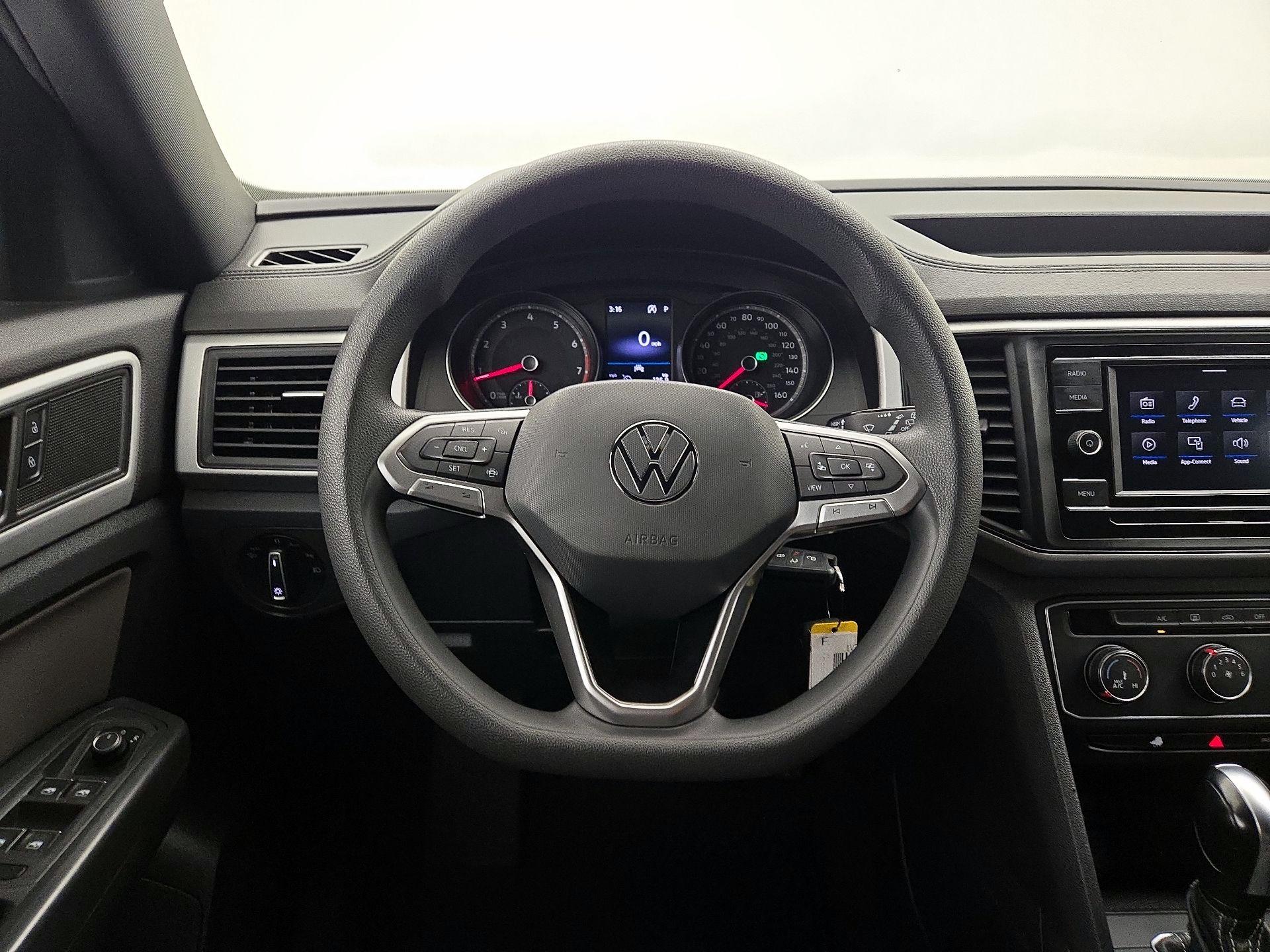 Thumbnail: 2021 Volkswagen Atlas - 10