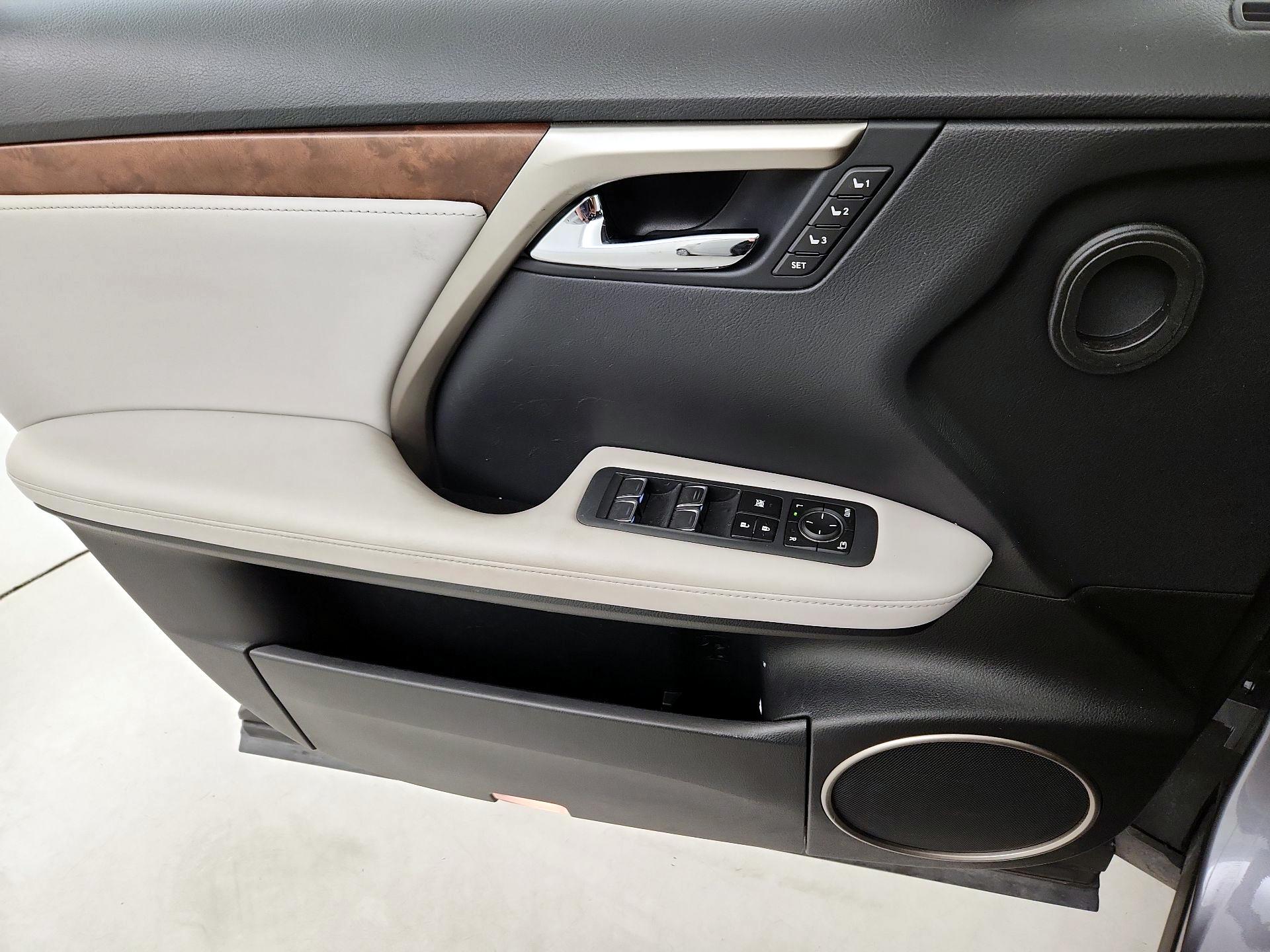 Thumbnail: 2021 Lexus RX - 12