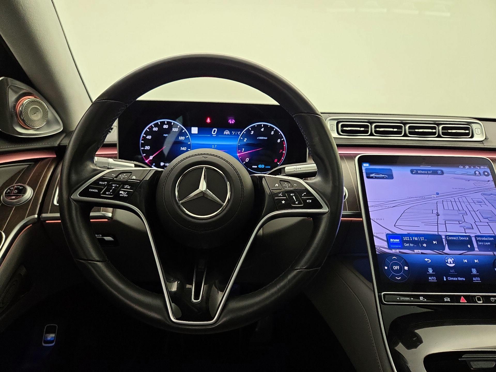 Thumbnail: 2022 Mercedes-Benz S-Class - 10