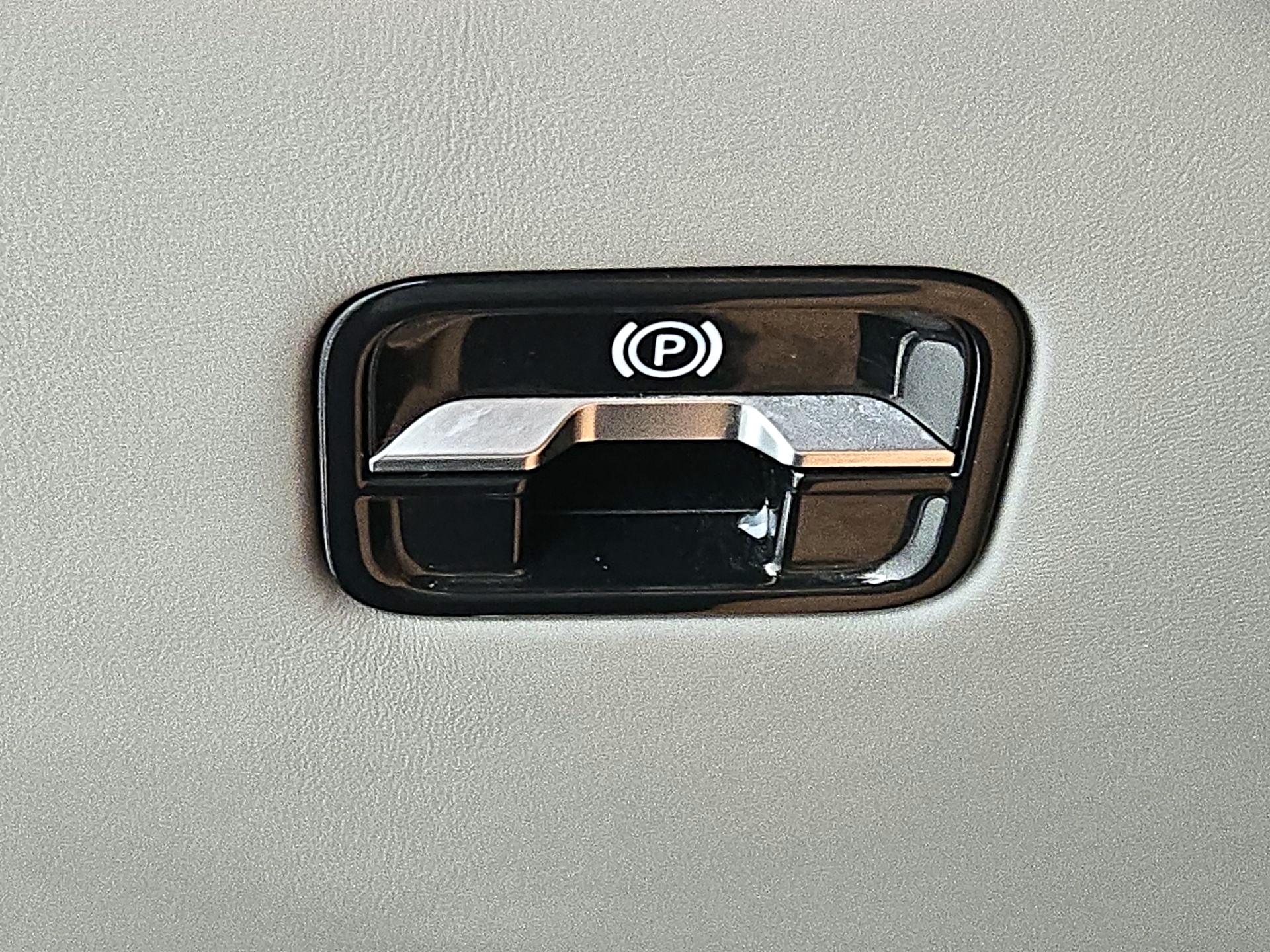 Thumbnail: 2022 Mercedes-Benz S-Class - 13