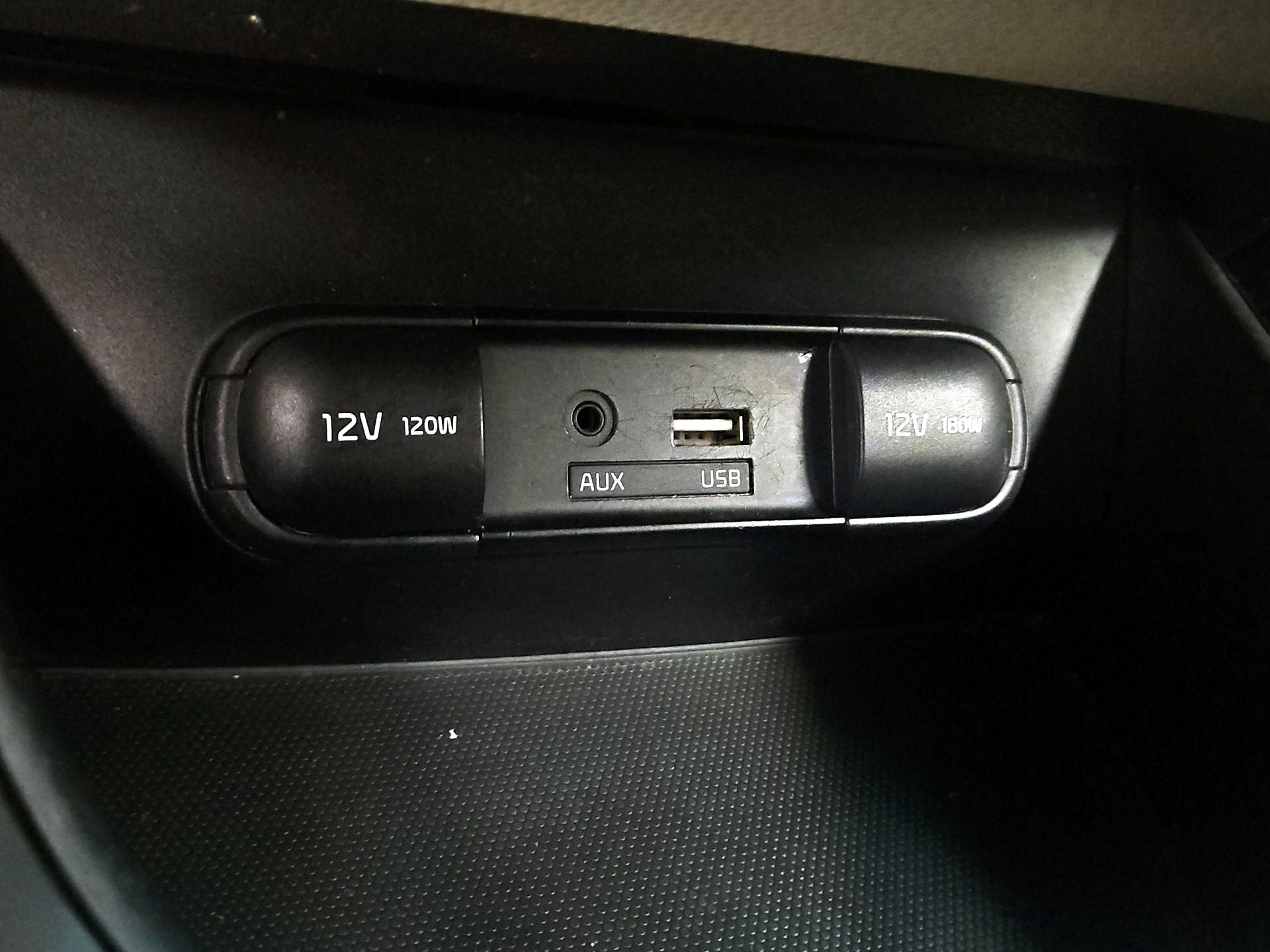 Thumbnail: 2018 Kia Soul - 17